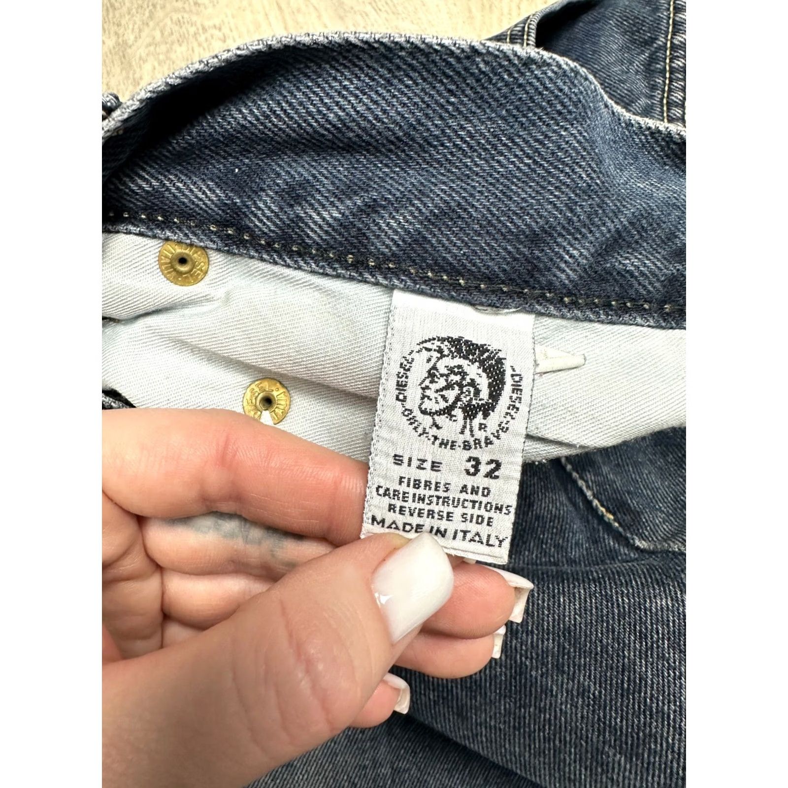 Diesel Diesel Jeans Main Selling Point Diesel Jeans Mens Denim Pants 32 Blue 34 Inseam Vintage Made in Italy 1980s 32 Mens Size US 32 / EU 48 - 5 Thumbnail