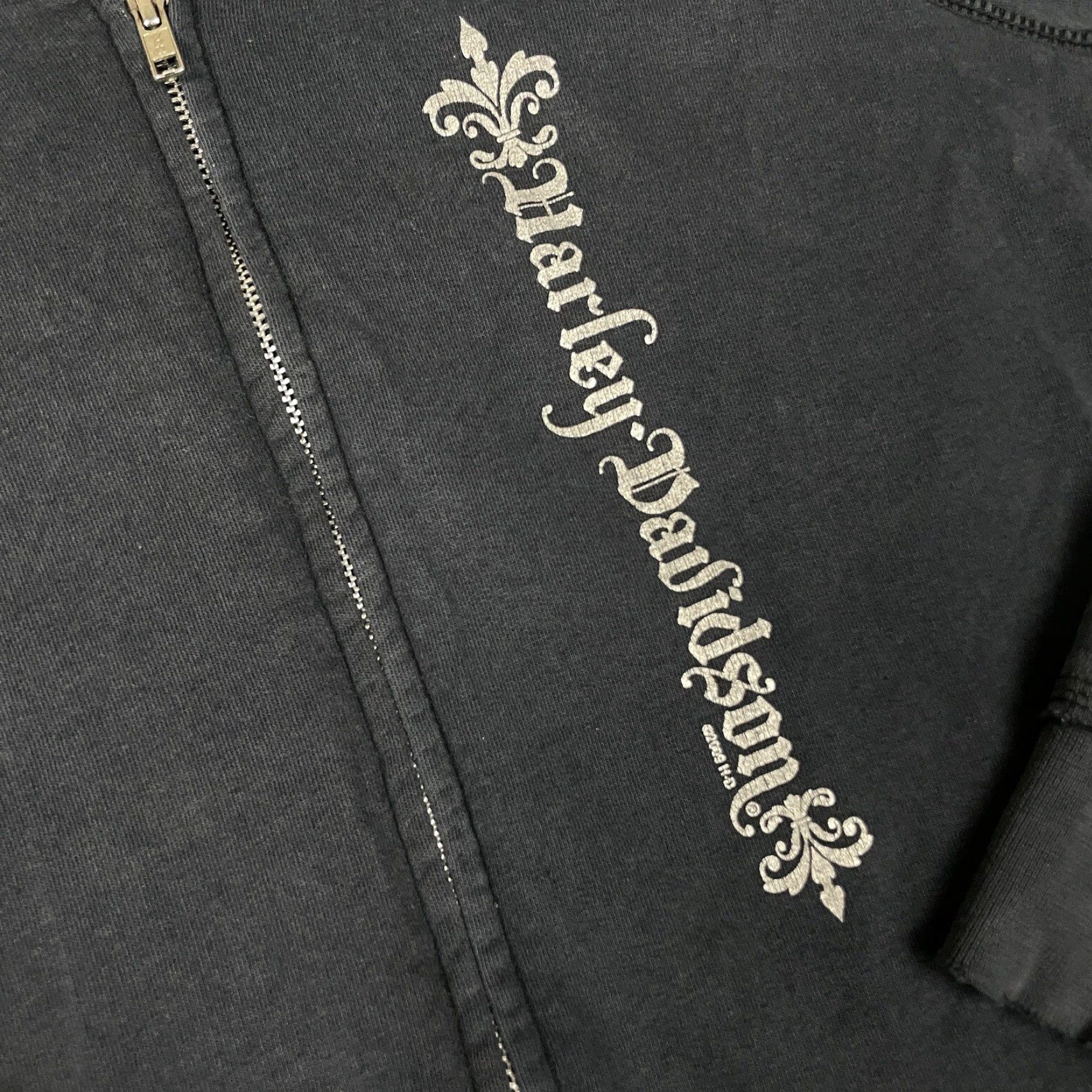 Harley Davidson VINTAGE Harley-Davidson Hoodie Adult M Black Zip Up Studded Distressed Wings M Womens Size M / US 6-8 / IT 42-44 - 3 Thumbnail