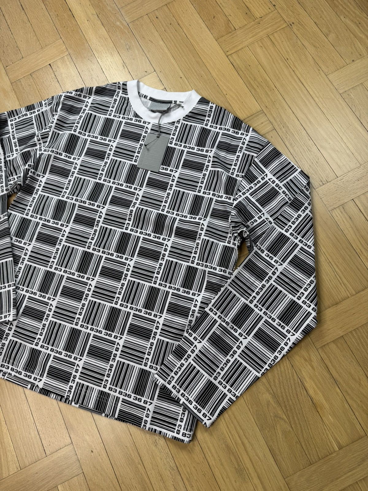 VTMNTS VTMNTS Barcode Longsleeve Size US S / EU 44-46 / 1 - 2 Thumbnail