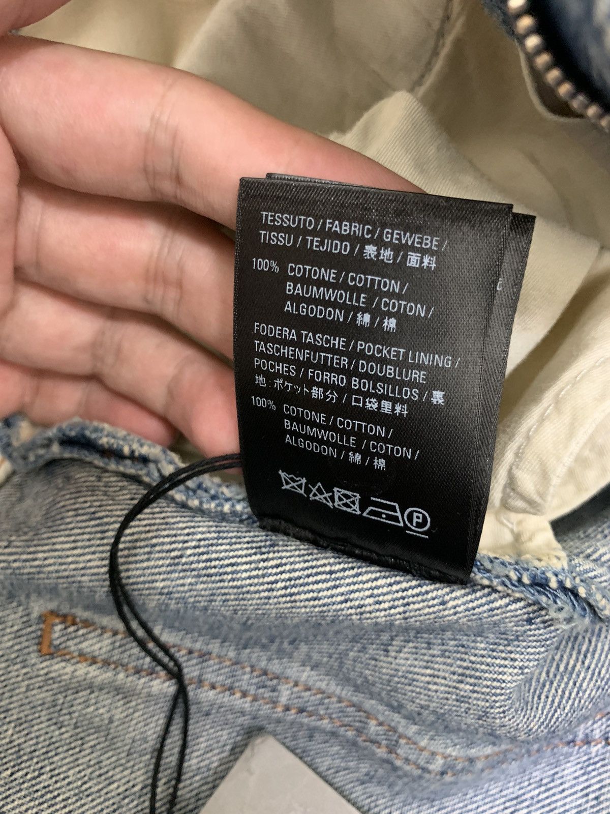 Balenciaga Balenciaga Mid-wash Denim Skater Shorts Size US 29 - 7 Thumbnail