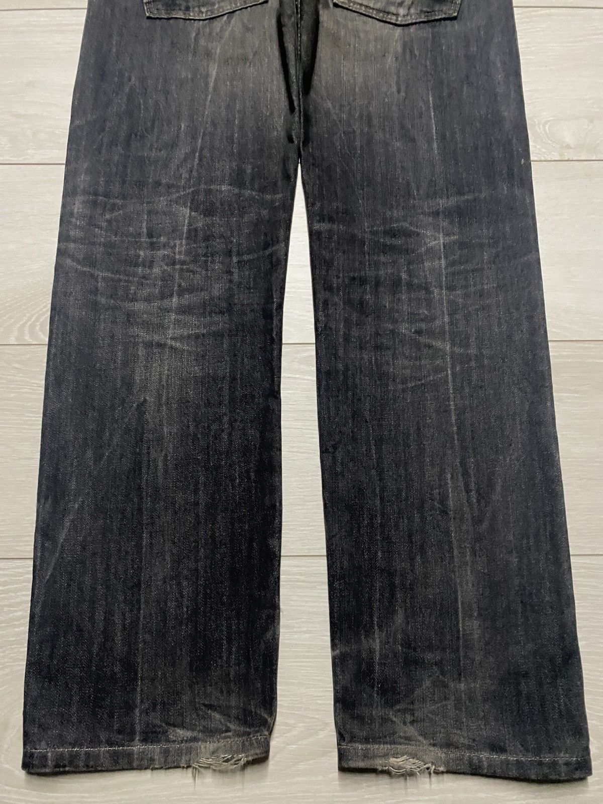 Edwin Edwin exclusive Vintage Black Denim Tears Loose Jeans Size US 33 - 6 Thumbnail