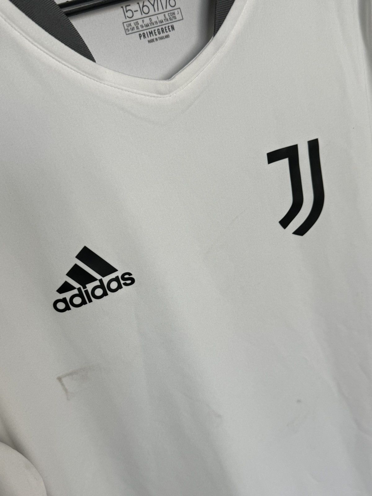 Adidas KIDS Juventus Training Football Jersey T-Shirt Size US S / EU 44-46 / 1 - 3 Thumbnail