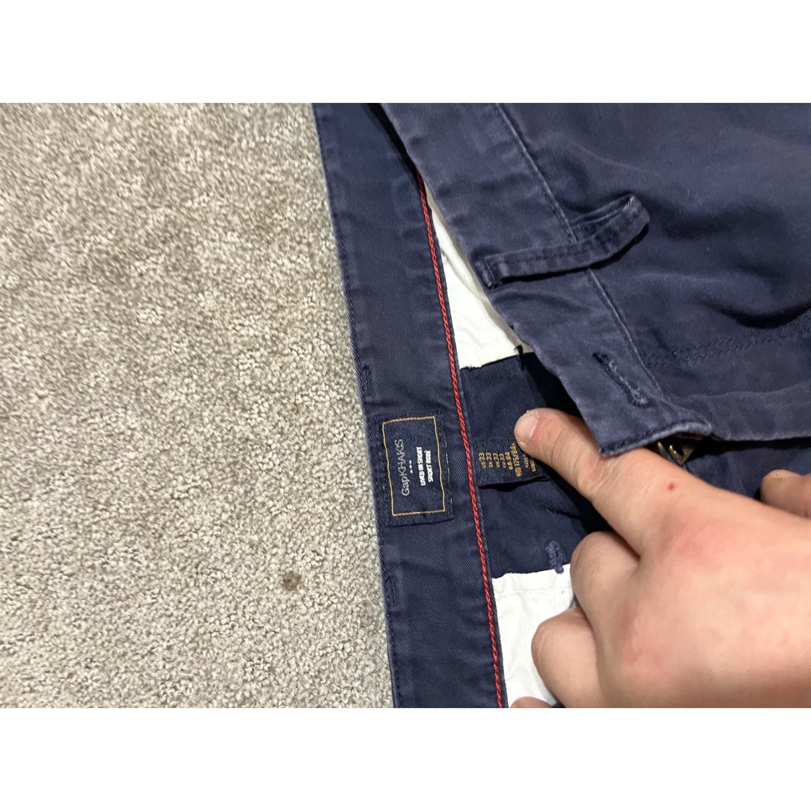 Gap VINTAGE Gap Lived In Fit Shorts Men’s Size 33 Navy Blue Button Fly Zip Fly Clothing Chino 33 in Waist Cotton Workwear Regular Mens Size US 33 - 3 Thumbnail