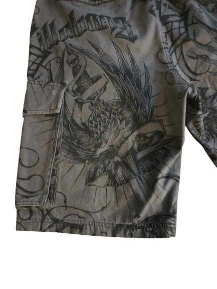 Billabong × Designer Billabong dagger tattoo cargo shorts Size US 32 / EU 48 - 6 Thumbnail