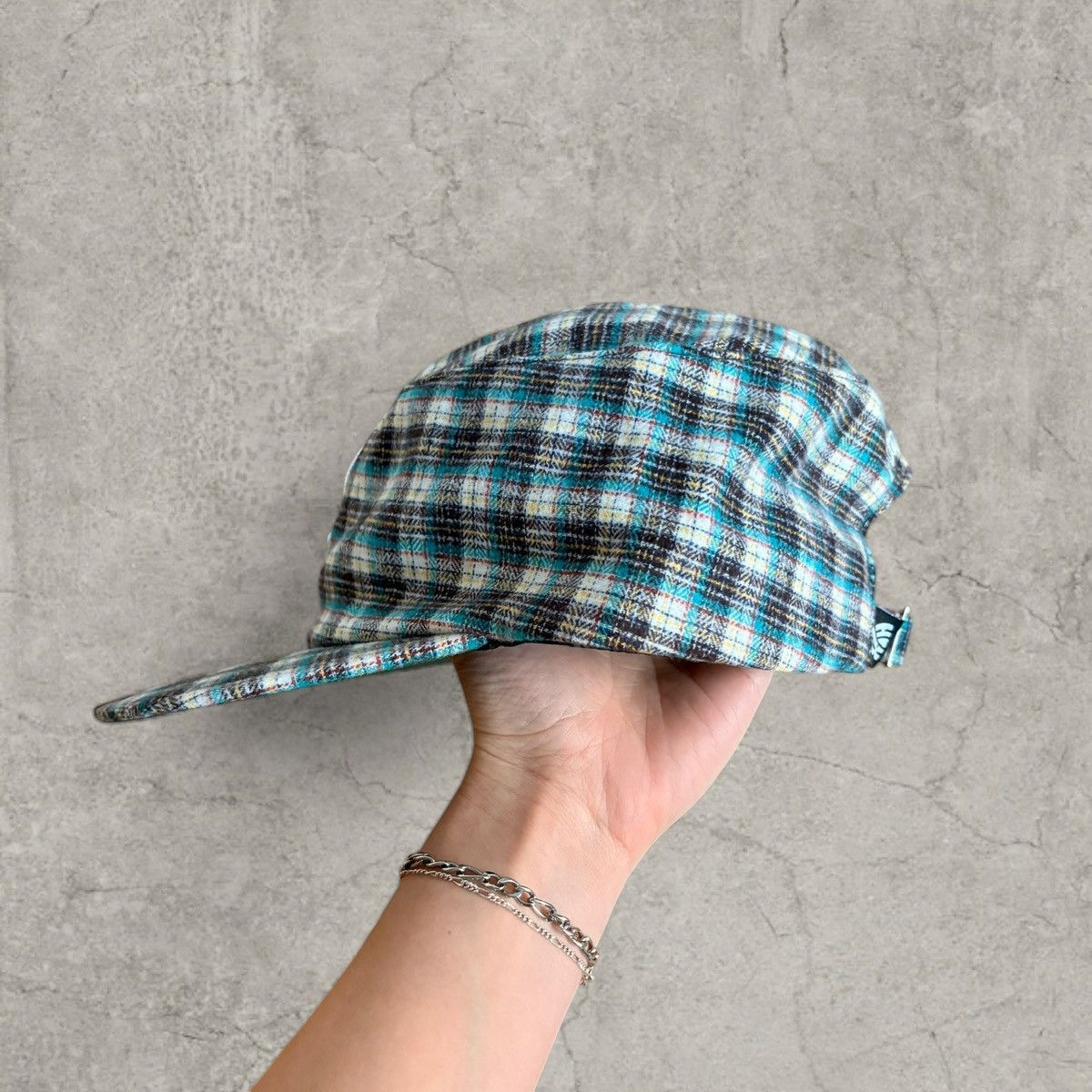 Japanese Brand Cool vintage style flat cap, blue black plaid hat. One size Size ONE SIZE - 2 Thumbnail