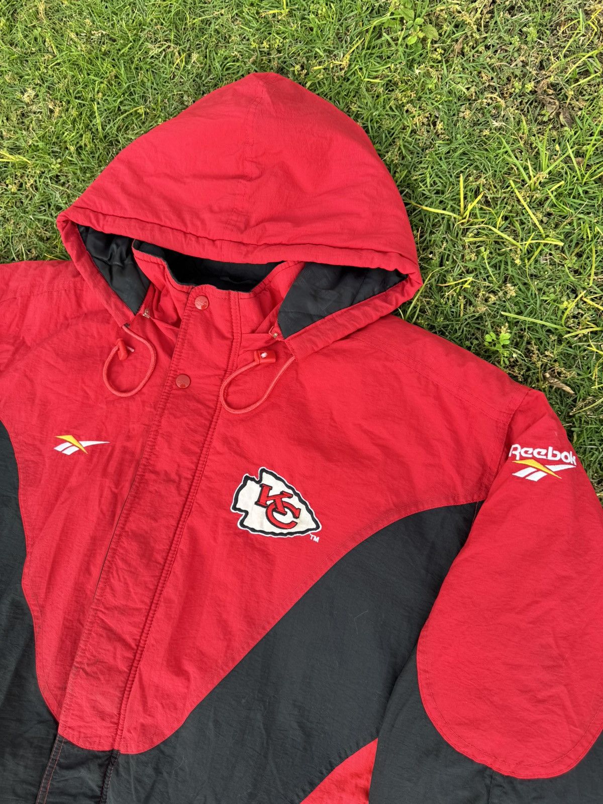 Reebok Vintage Red + Black Reebok NFL Pro Line Kansas City Chiefs Size US L / EU 52-54 / 3 - 4 Thumbnail