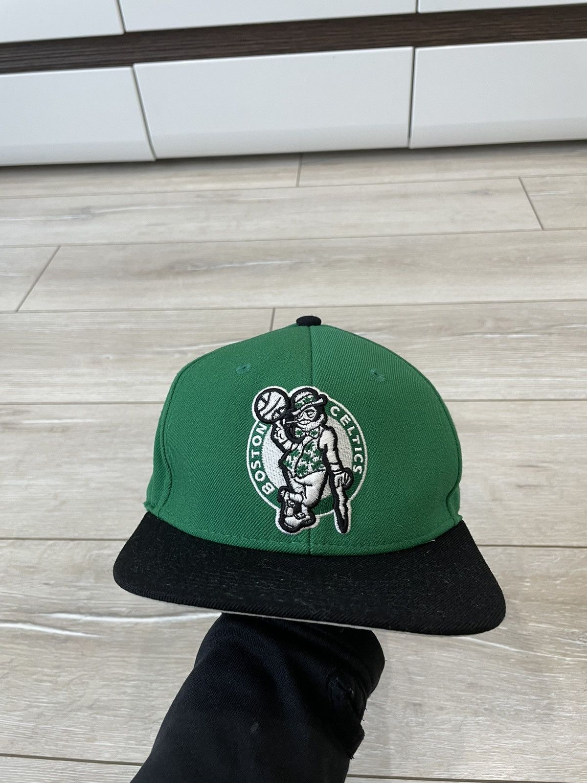 NBA × Vintage Vintage Celtic Boston Mitchell&Ness cap Size ONE SIZE - 2 Thumbnail
