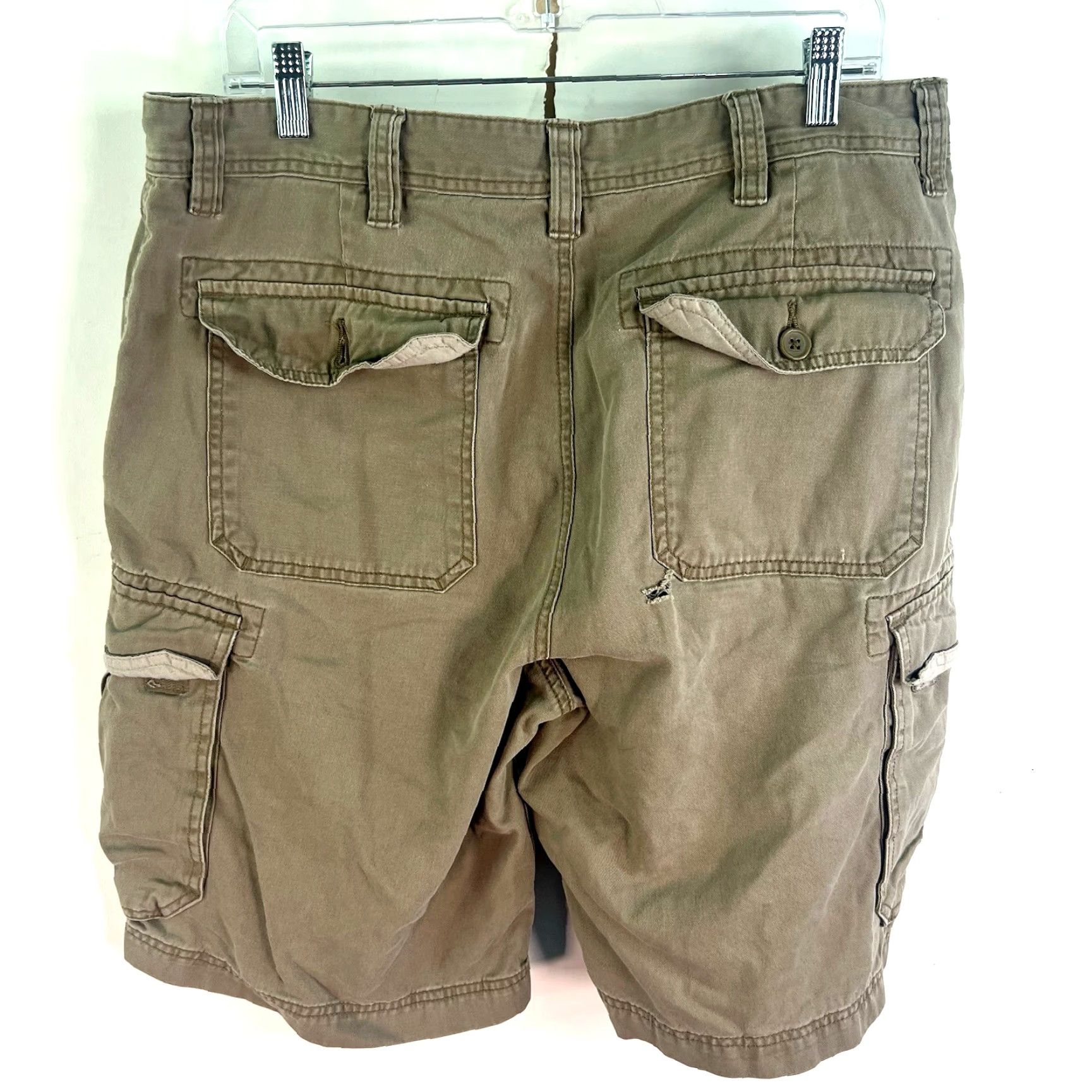 Vintage VINTAGE? [No, it's not vintage] Sun River Cargo Shorts Men 36 Beige Cotton Cargo Pocket Regular 10in Inseam Summer Spring Mens Size US 36 / EU 52 - 6 Thumbnail