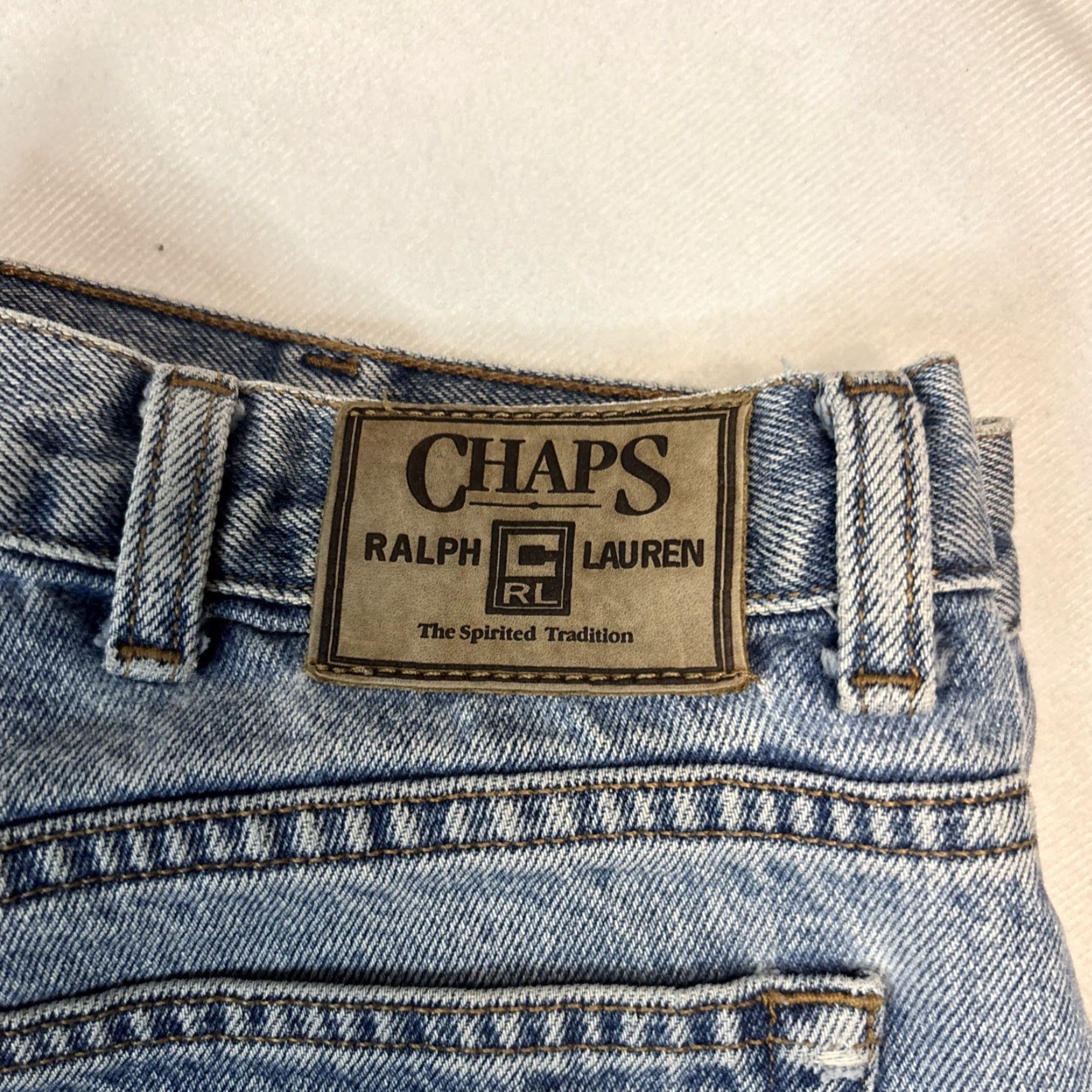 Chaps VINTAGE Chaps Ralph Lauren Jeans Men 36x30 Wide-Leg Distressed Blue Distressing Wide-Leg Jeans Men's 36 Inseam 30 Gender: Mens Size US 36 / EU 52 - 2 Thumbnail
