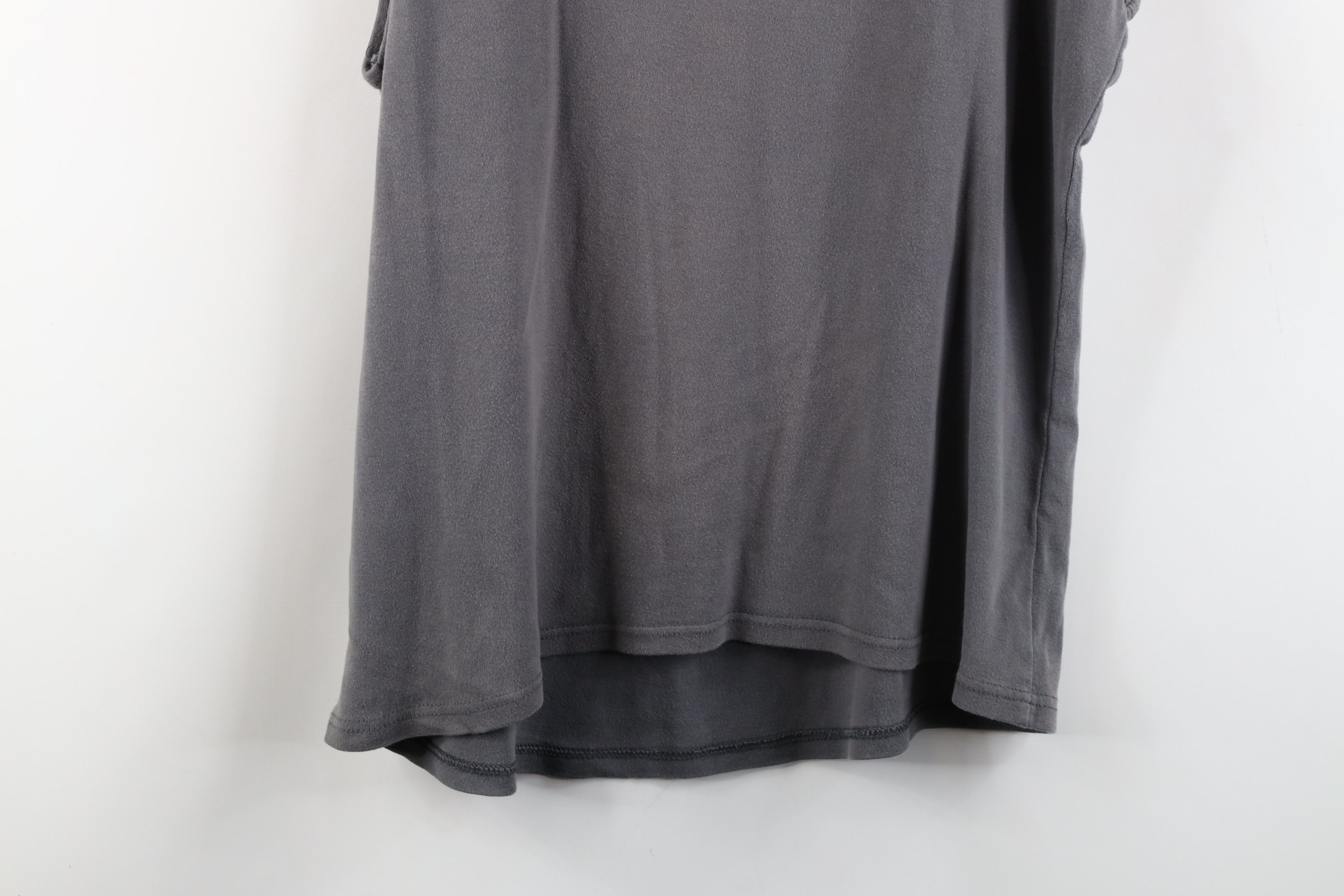 Vintage Vintage 90s Y2K Streetwear Skull Sleeveless Muscle T-Shirt Size US XXL / EU 58 / 5 - 13 Thumbnail