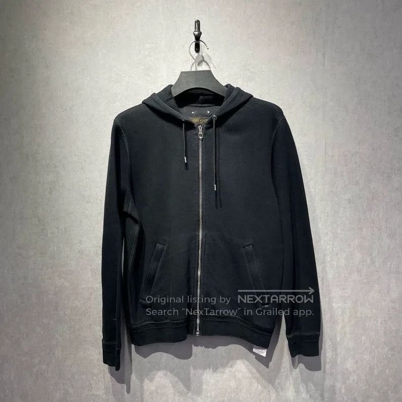 Louis Vuitton Louis Vuitton Black hooded zip-up jacket Size US L / EU 52-54 / 3 - 1 Thumbnail