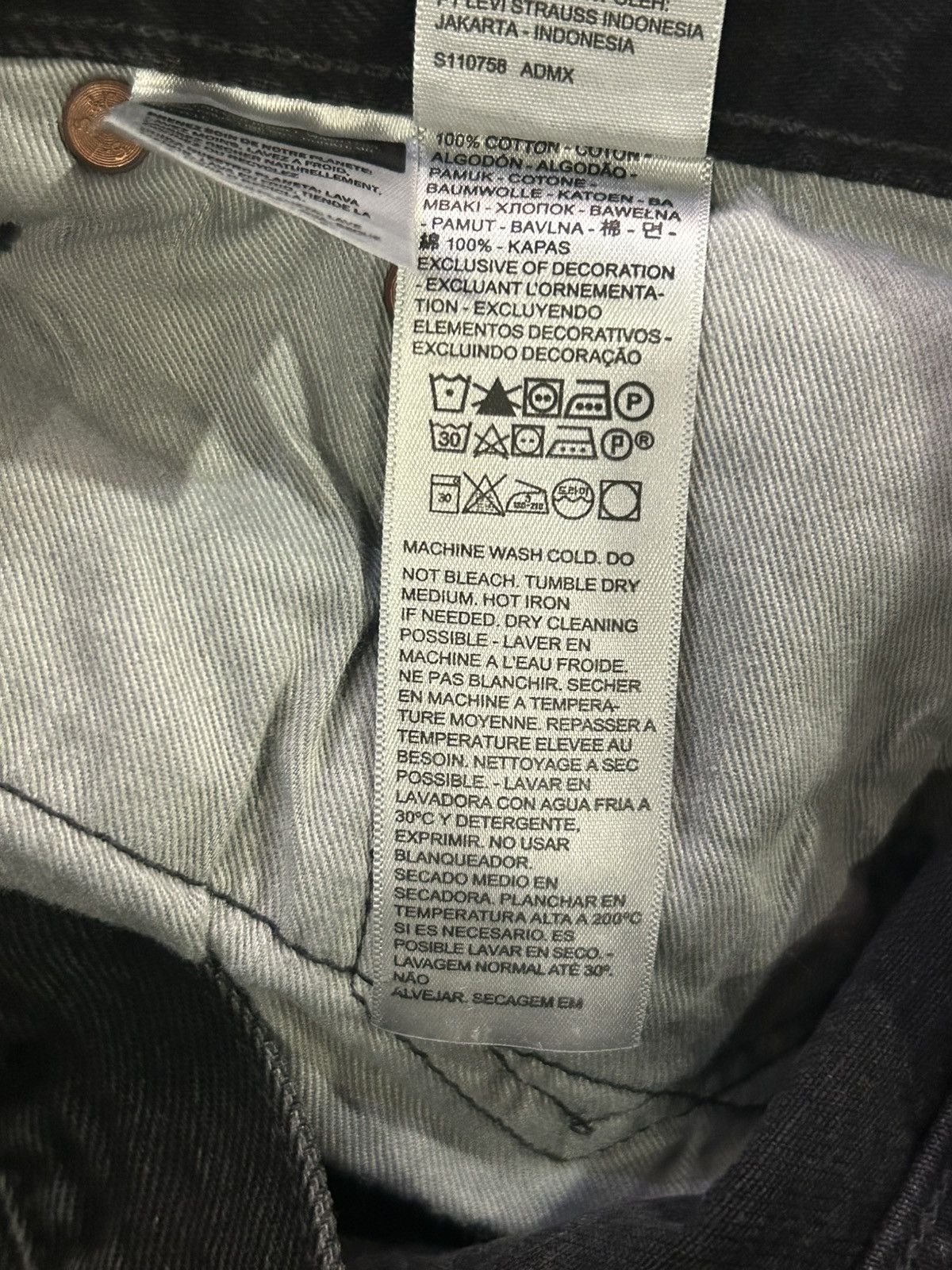 DENIM TEARS Denim Tears X Levis Cotton Wreath Black Jeans Size US 33 - 7 Thumbnail