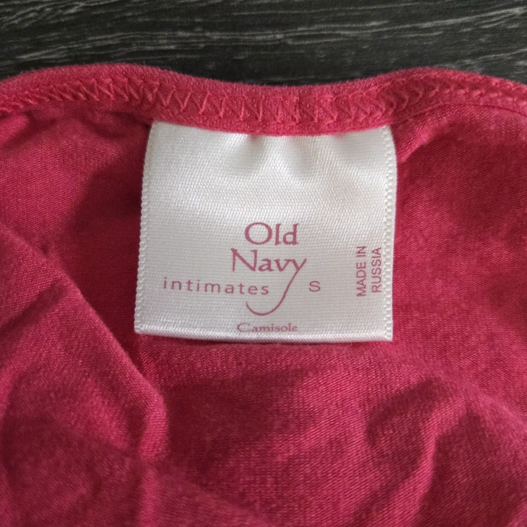 Old Navy VINTAGE Old Navy Camisole Tank Top Cami Womens S Pink Lace Trim Spaghetti Strap Y2K Fairycore 00s Coquette Adjustable Strap Femmes (Girls/Womens) Size S / US 4 / IT 40 - 5 Thumbnail
