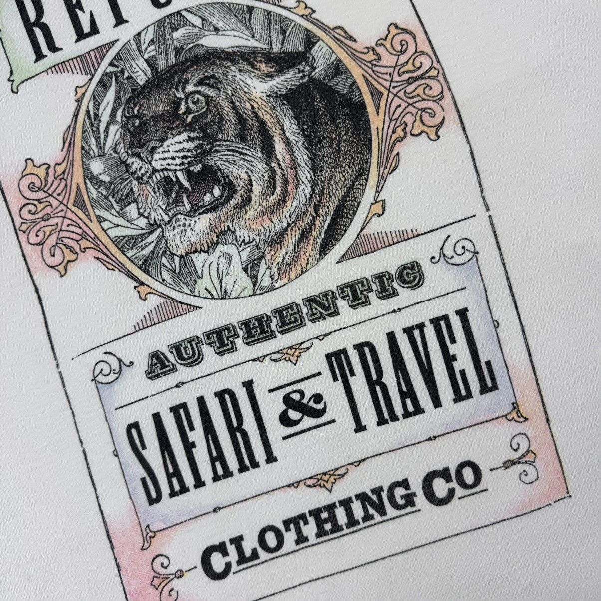 Banana Republic Vintage Banana Republic Safari& Travel Tiger Graphic T-shirt Size US L / EU 52-54 / 3 - 8 Thumbnail