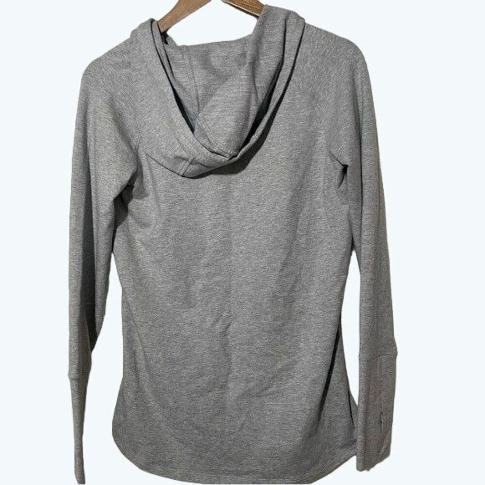 Athleta Athleta Hoodie Womens XS Idyllwild Fitted Activewear Gray Size XS / US 0-2 / IT 36-38 - 2 Thumbnail