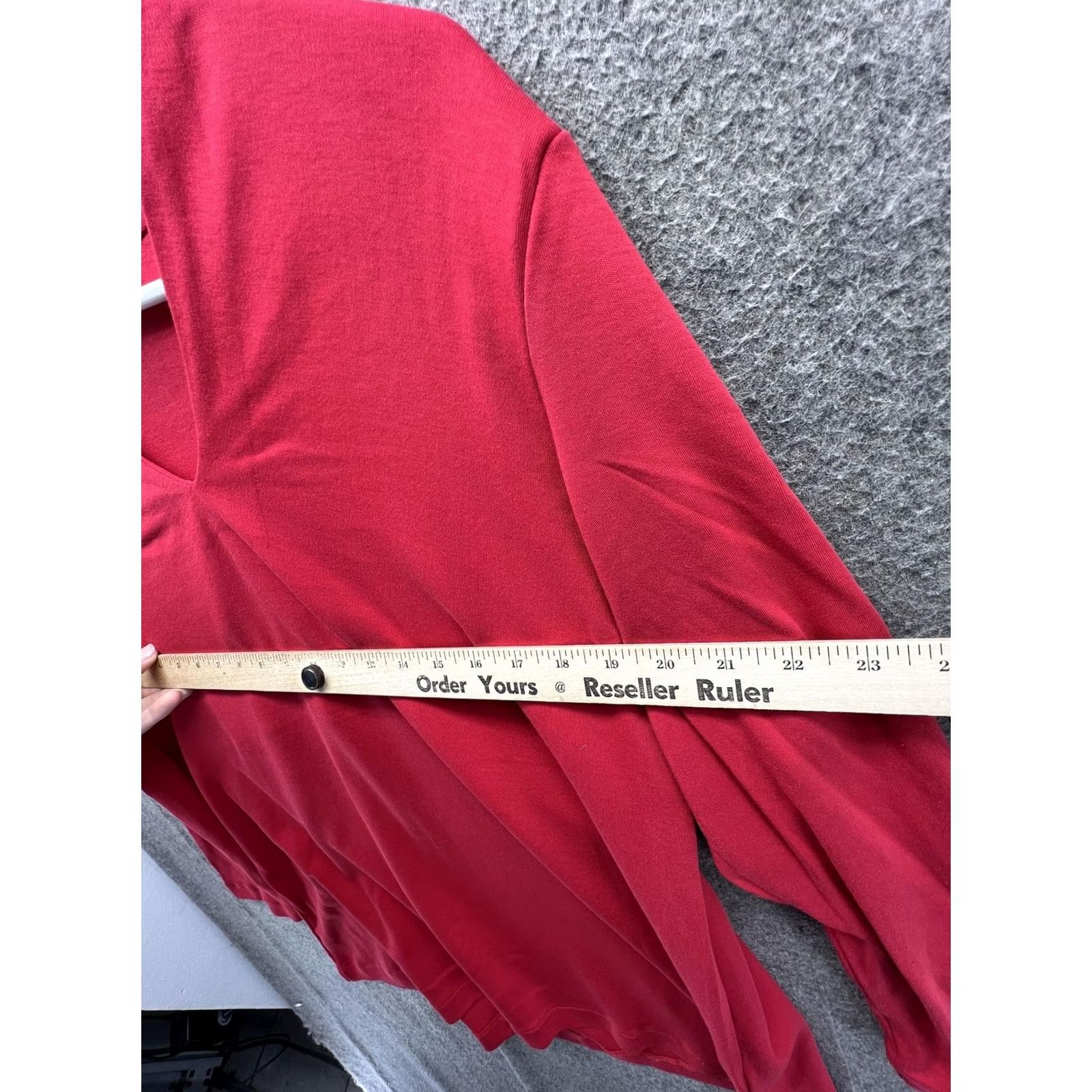 Vintage Chico's Shirt Womens L Red V-Neck Long Sleeve Jersey Top Relaxed Fit Size L / US 10 / IT 46 - 4 Thumbnail
