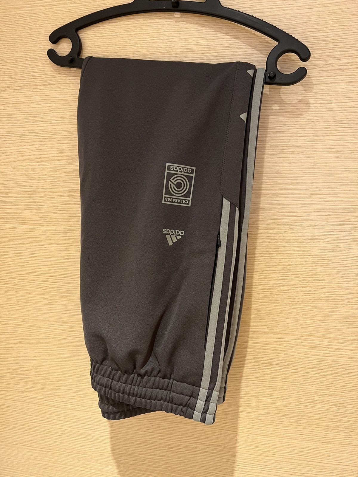 Adidas × Kanye West Adidas Kanye West Calabasas Trackpants / L Size US 32 / EU 48 - 1 Thumbnail