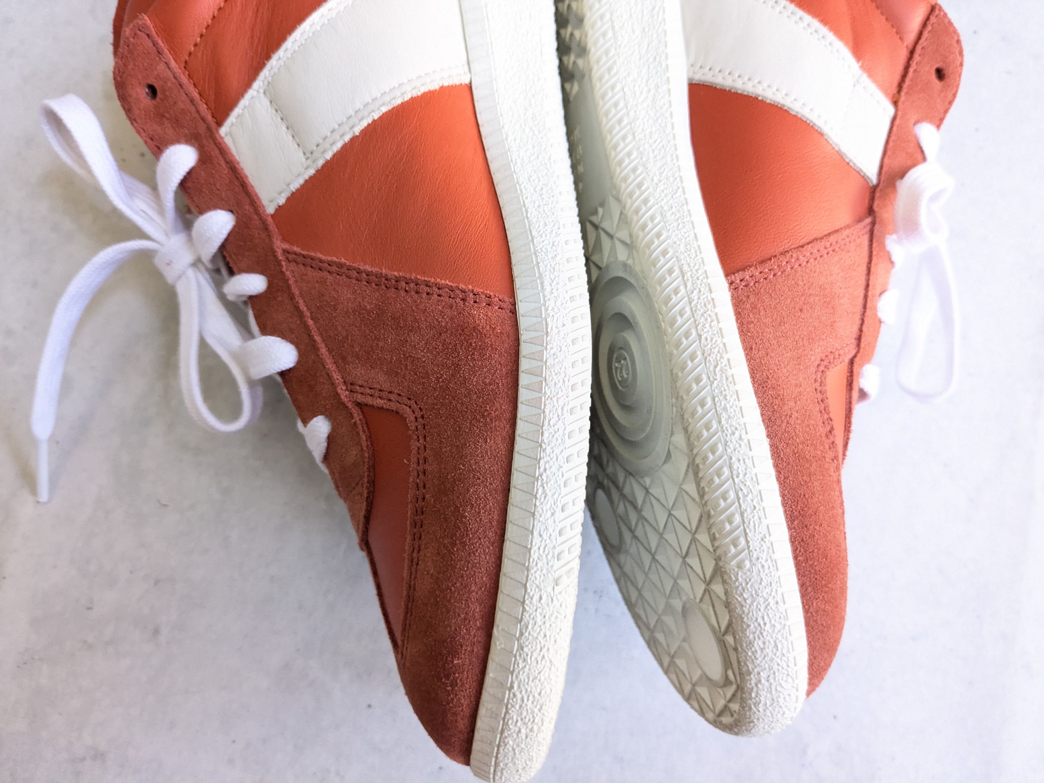 Maison Margiela Maison Margiela GAT Replica Orange White 9 42 Low Tops Size US 9 / EU 42 - 13 Thumbnail