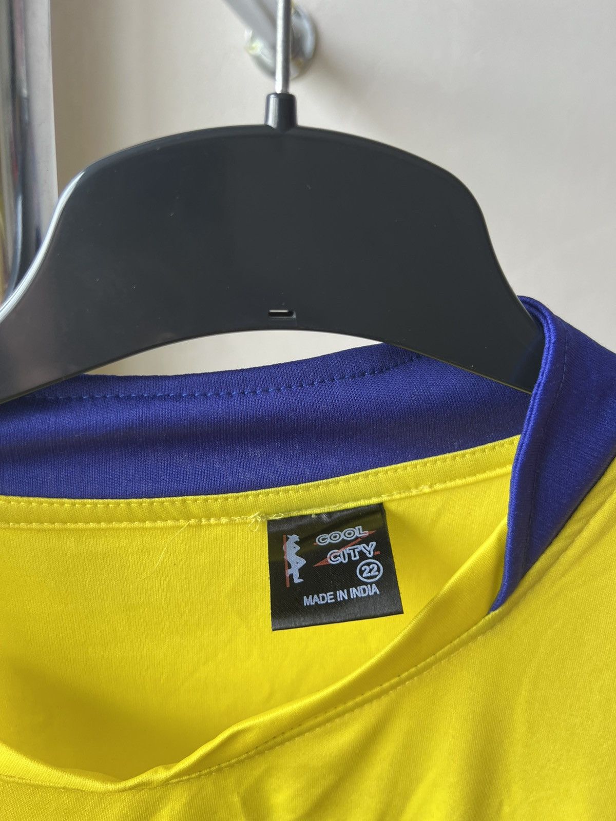 Vintage 2025/26 KERALA BLASTERS INDIA SOCCER JERSEY FOOTBALL SHIRT Size US XL / EU 56 / 4 - 8 Thumbnail