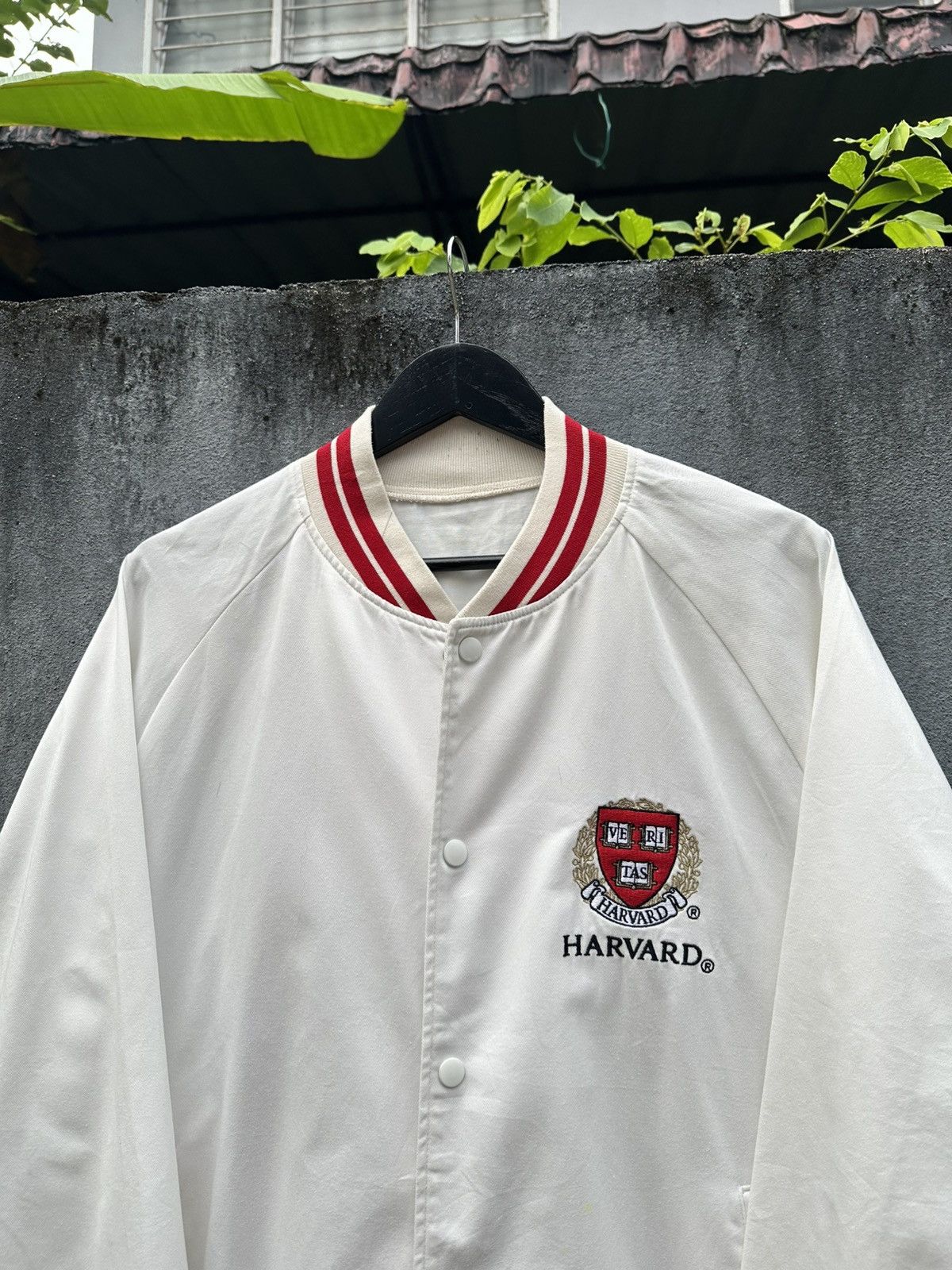 Japanese Brand 👹GU X Harvard University Bomber Jacket Size US XL / EU 56 / 4 - 4 Thumbnail