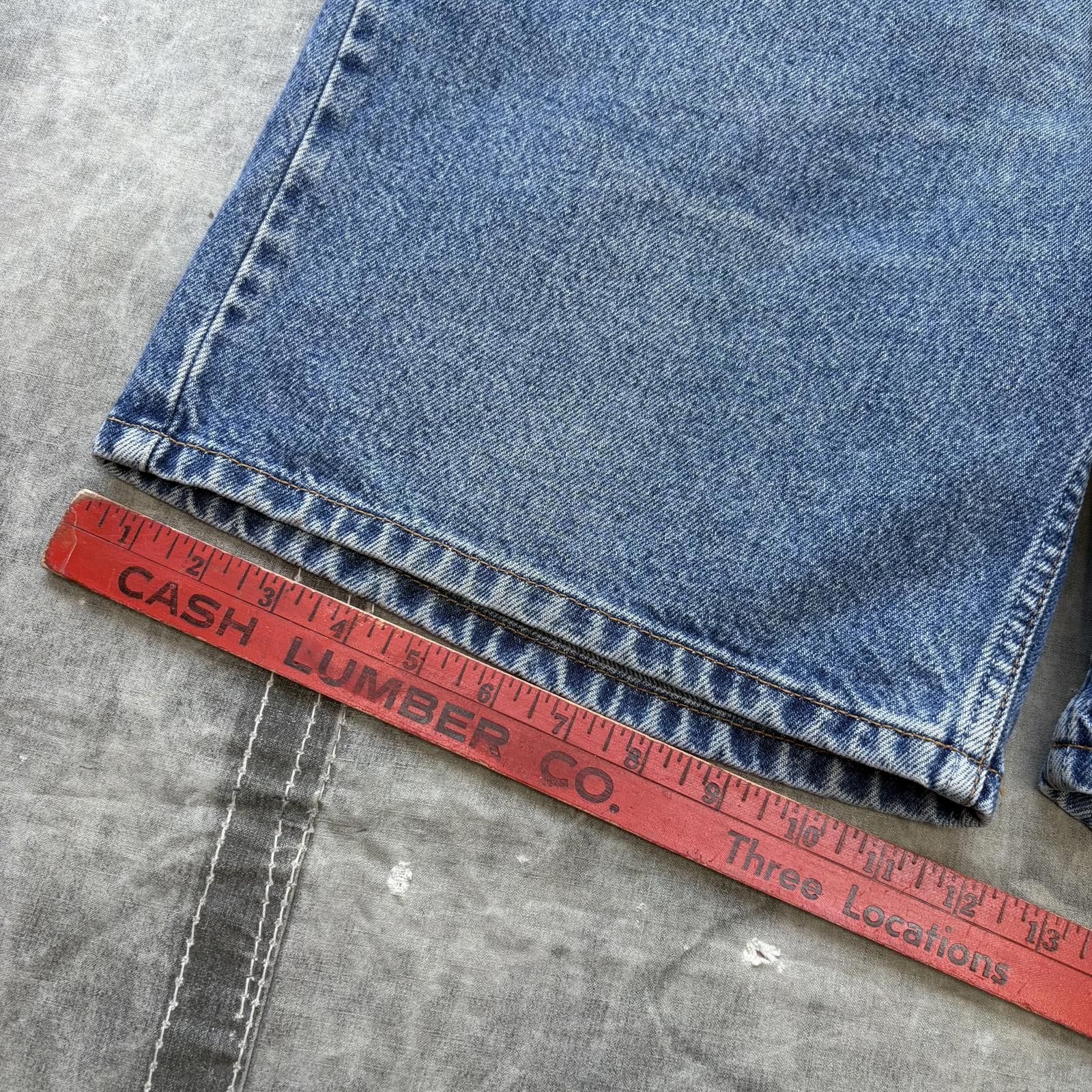 Levi's Vintage Y2K Levi’s Grunge Skater Baggy Denim Shorts Jorts Size US 33 - 5 Thumbnail