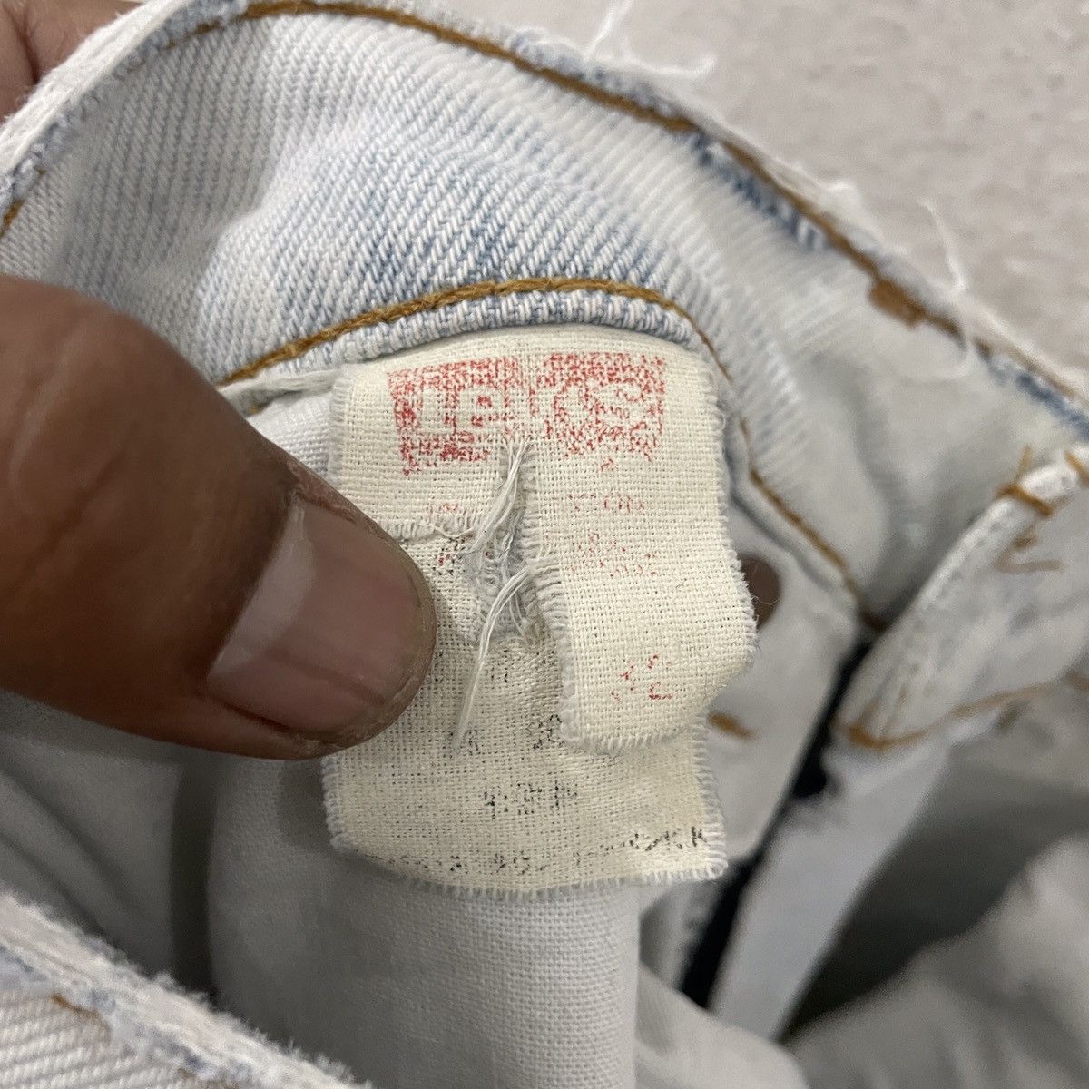 Levi's Vintage Levis 610-0217 Distressed Denim Size US 27 - 6 Thumbnail