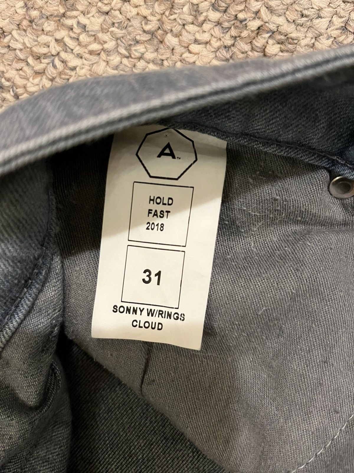 Alchemist Alchemist Sky Fallin Jeans with piercings distressing 31 Size US 31 - 5 Thumbnail