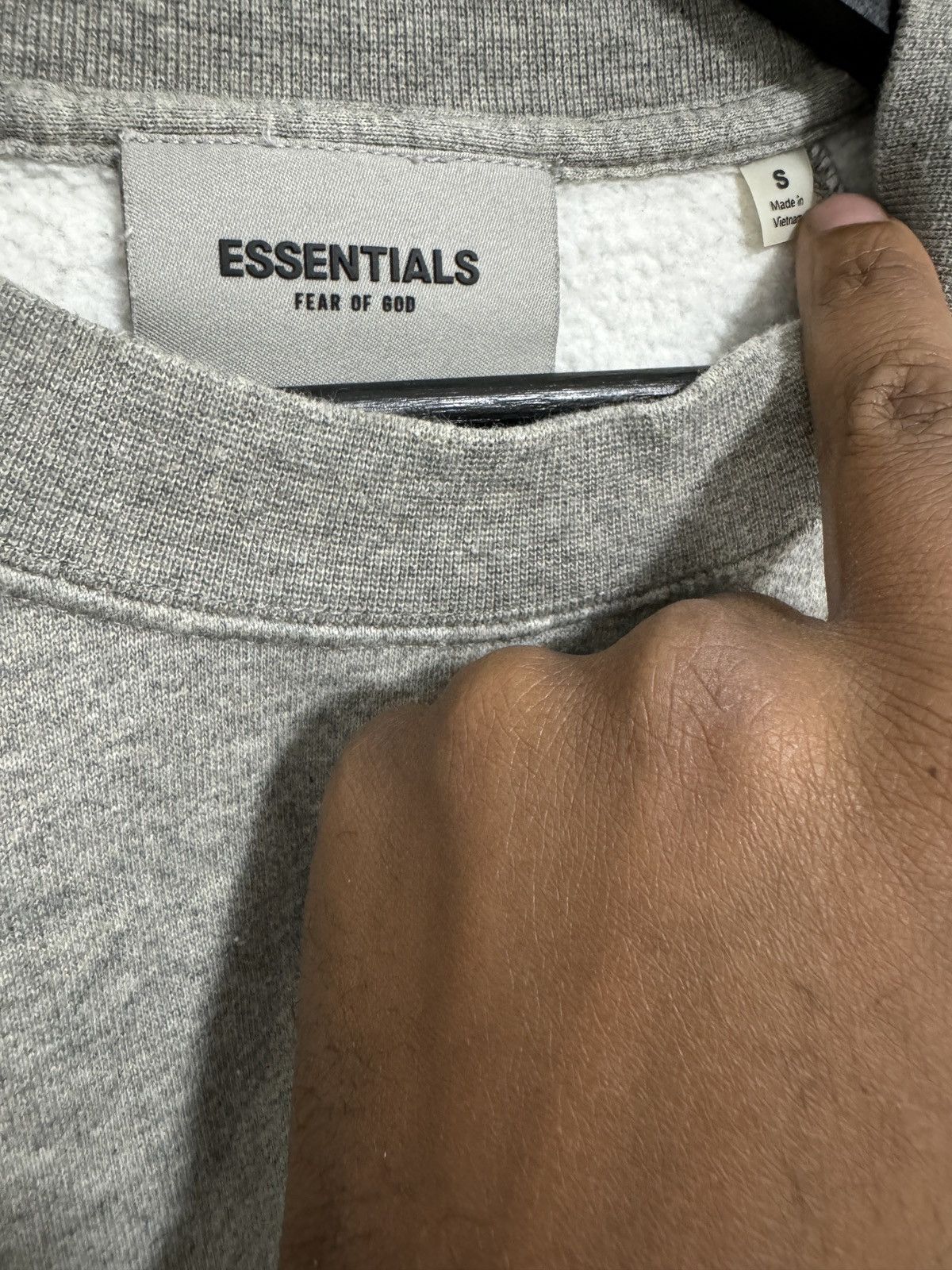Essentials 1/4 Sleeve Sweatshirt Size US S / EU 44-46 / 1 - 3 Thumbnail