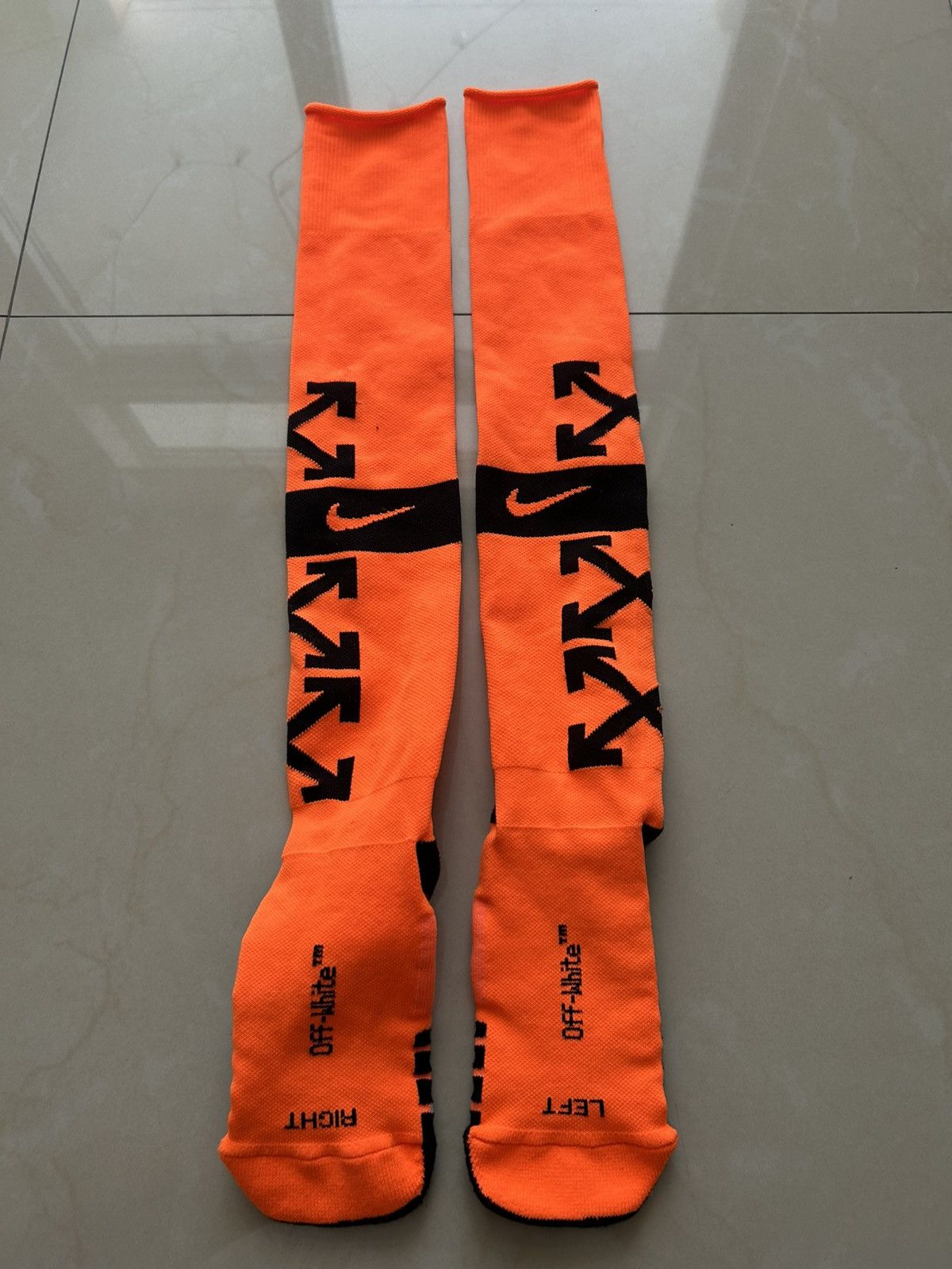 Nike × Off-White Off White Nike Soccer Socks Size ONE SIZE - 1 Thumbnail