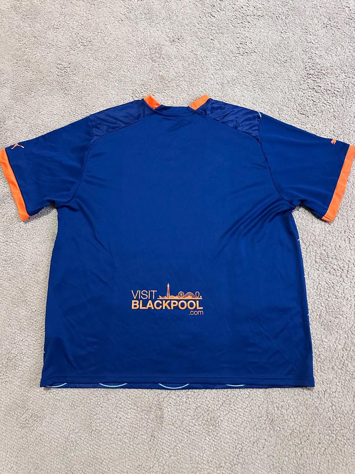 Puma BLACKPOOL ENGLAND 2022-2023 THIRD SHIRT FOOTBALL JERSEY PUMA Size US XXL / EU 58 / 5 - 6 Thumbnail