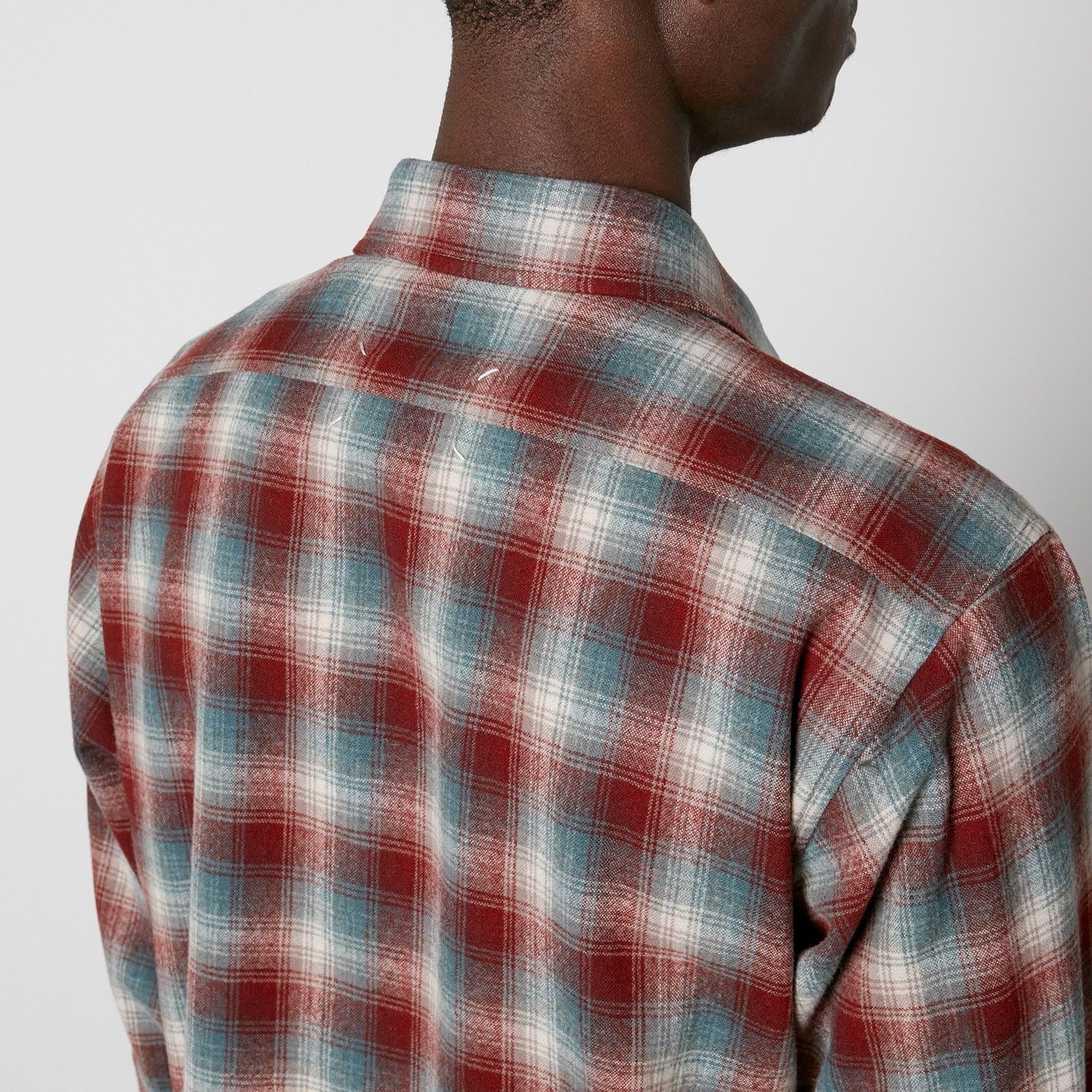 oc11z0925 Checked Wool Shirt in Multicolor
