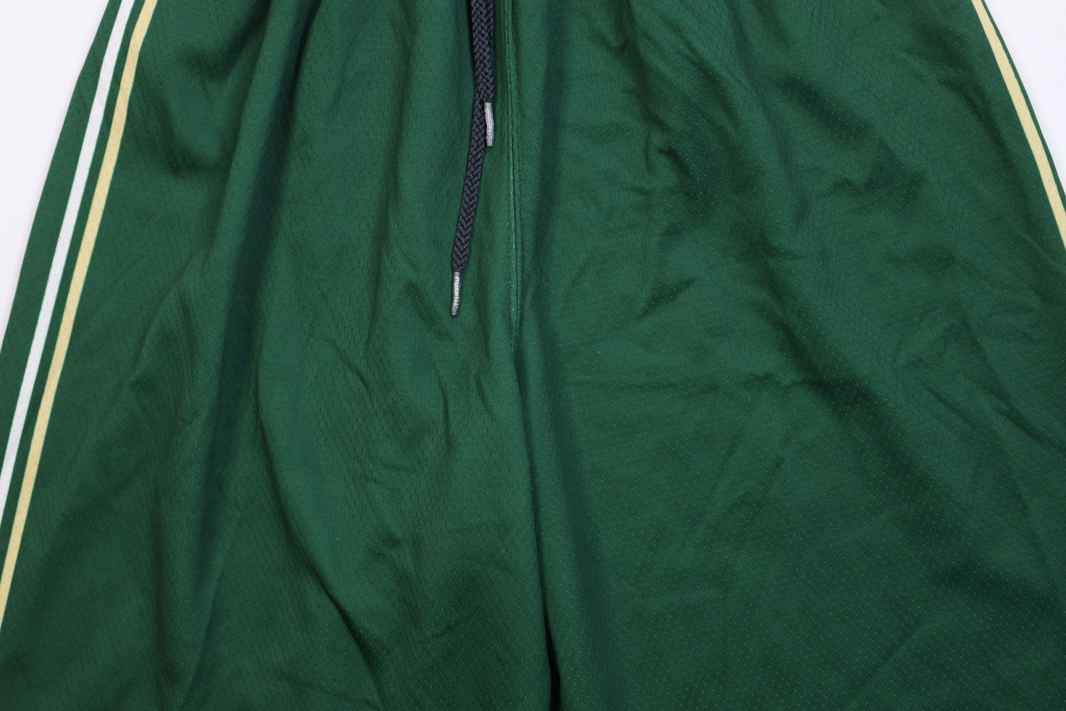 Russell Athletic Vintage 90s Y2K Russell Athletic Basketball Shorts Green Size US 32 / EU 48 - 3 Thumbnail