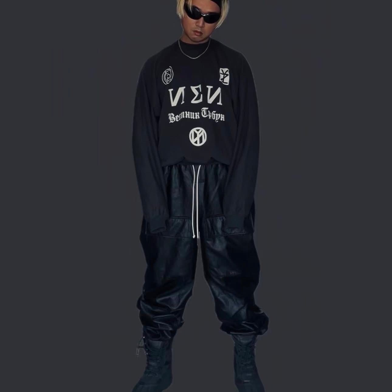 Yeezy 2025 YEEZY SZN X YE “LIVE IN SHANGHAI” CONCERT CREWNECK Size US L / EU 52-54 / 3 - 3 Thumbnail