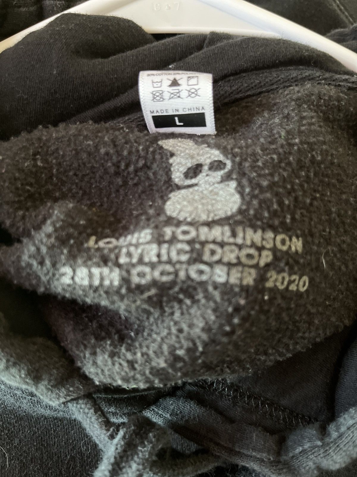 Other 2020 louis tomlinson lyric drop hoodie music band lg skull Size US L / EU 52-54 / 3 - 5 Thumbnail
