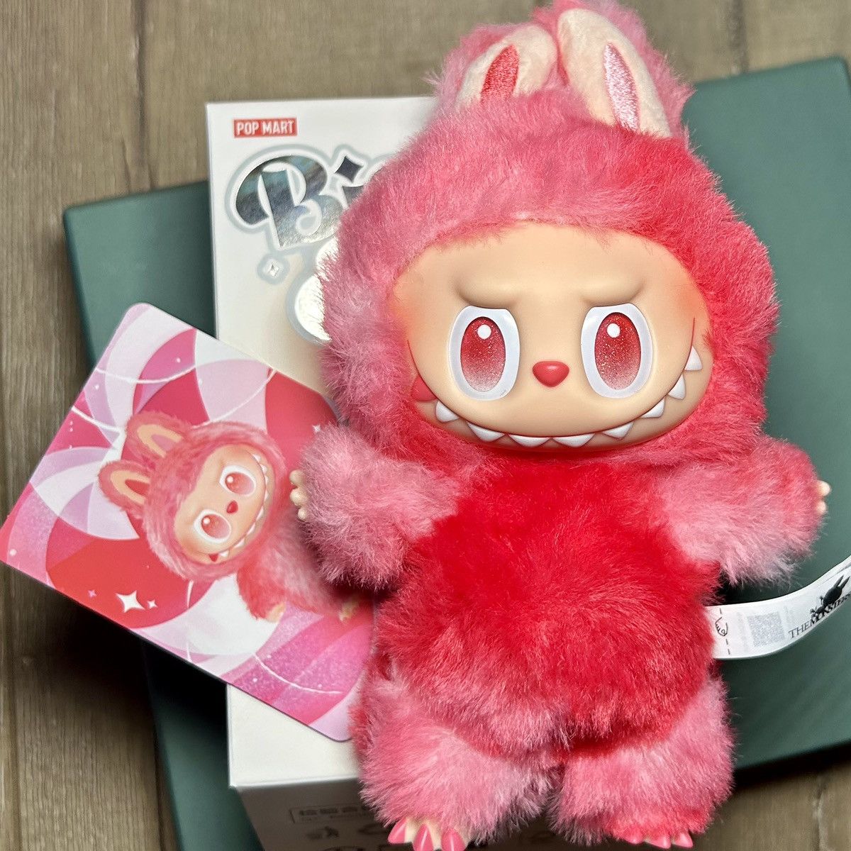 POP MART LABUBU Big into Energy LOVE ラブブ Labubu The Monsters Big into Energy Series Vinyl Plush
