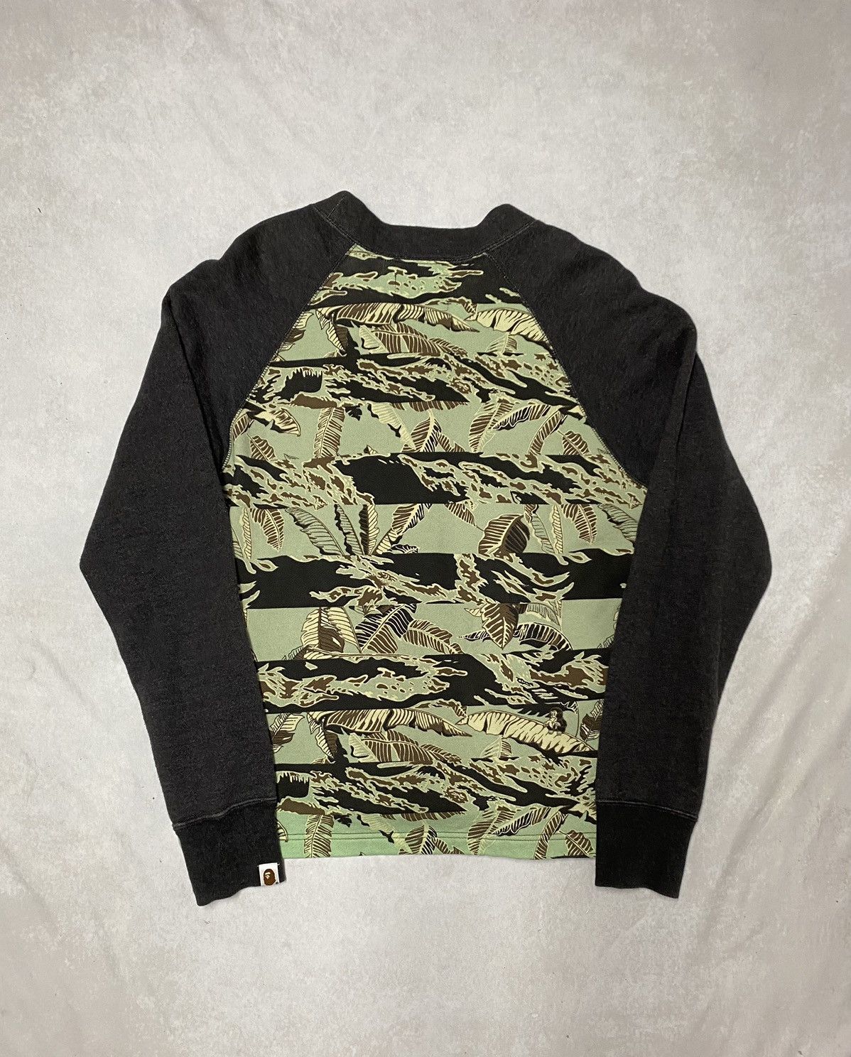 Bape × Nigo Banana Leaf Camo Cardigan Size US M / EU 48-50 / 2 - 2 Thumbnail