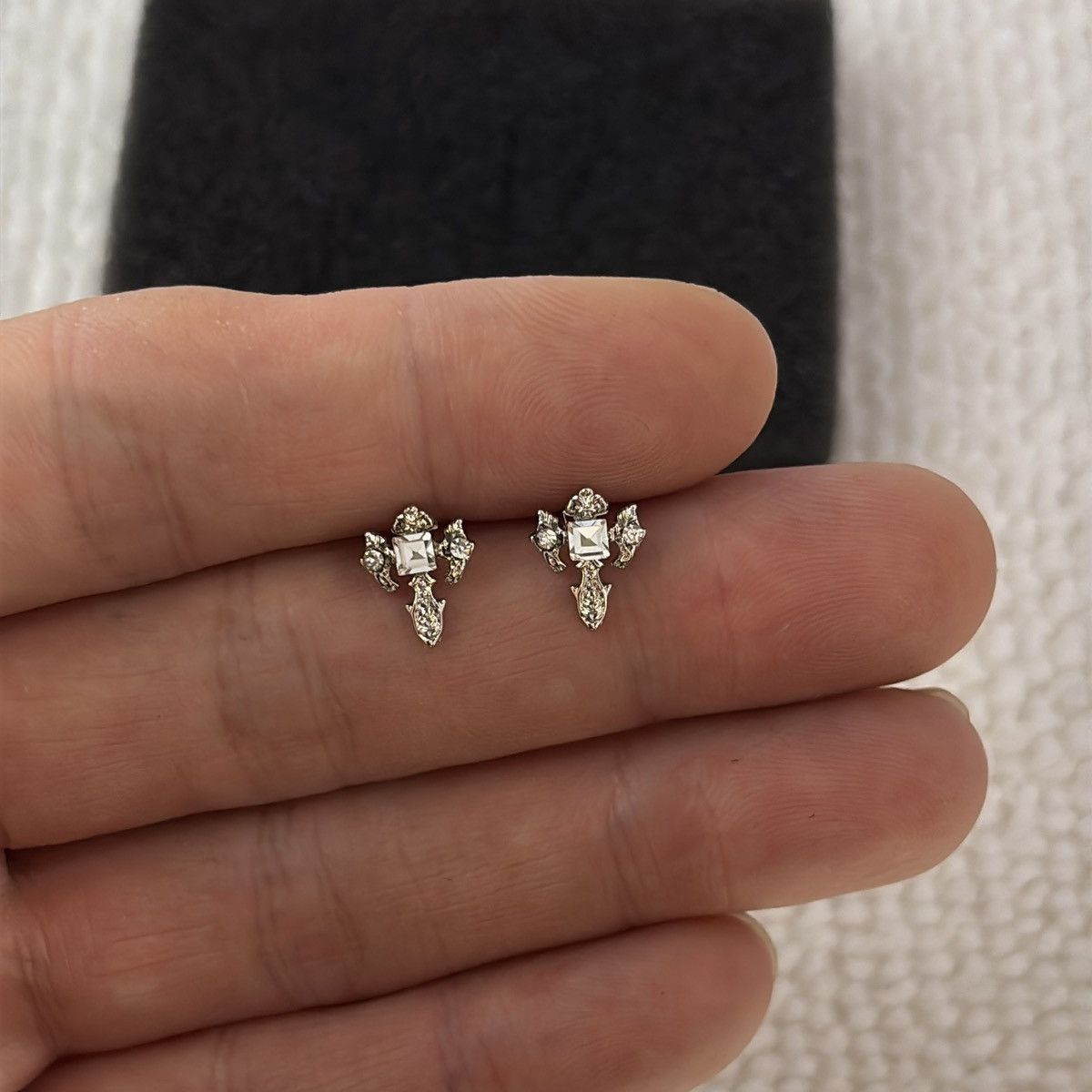 Other Small Cross Stud Earrings for Men Women Streetwear Hip Hop Size ONE SIZE - 6 Thumbnail