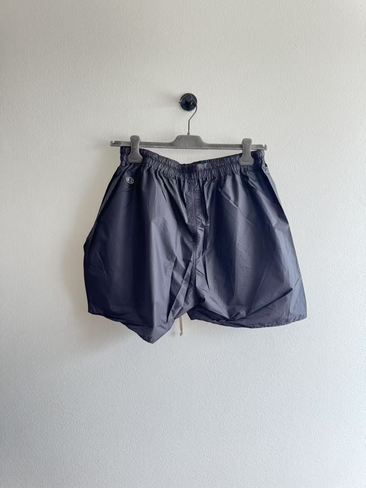 Champion × Rick Owens Rick Owens x Champion- Dolphin Shorts Size US 34 / EU 50 - 3 Thumbnail