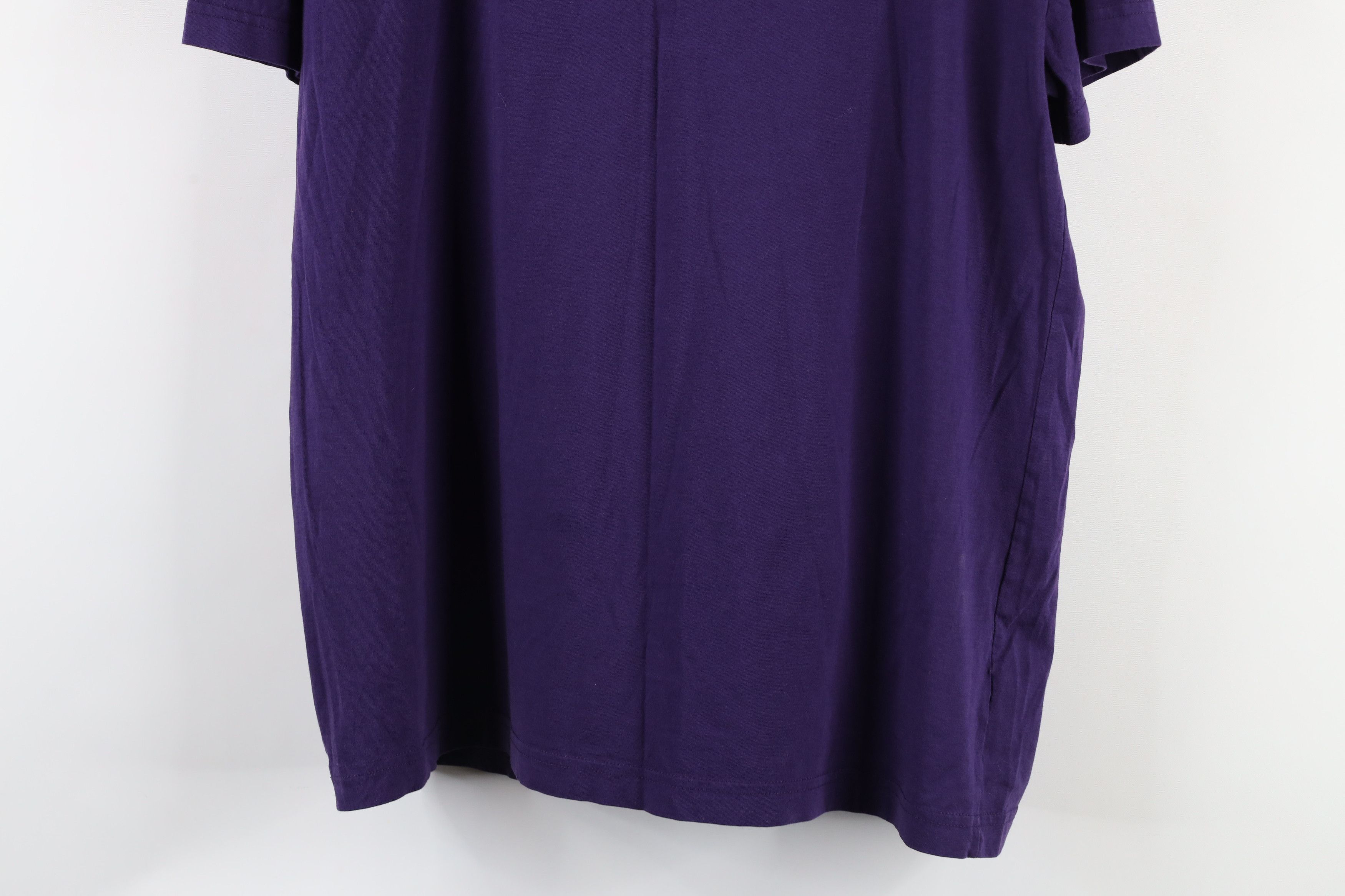Lacoste × Vintage Lacoste Distressed Croc Logo Short Sleeve V-Neck T-Shirt Size US L / EU 52-54 / 3 - 12 Thumbnail