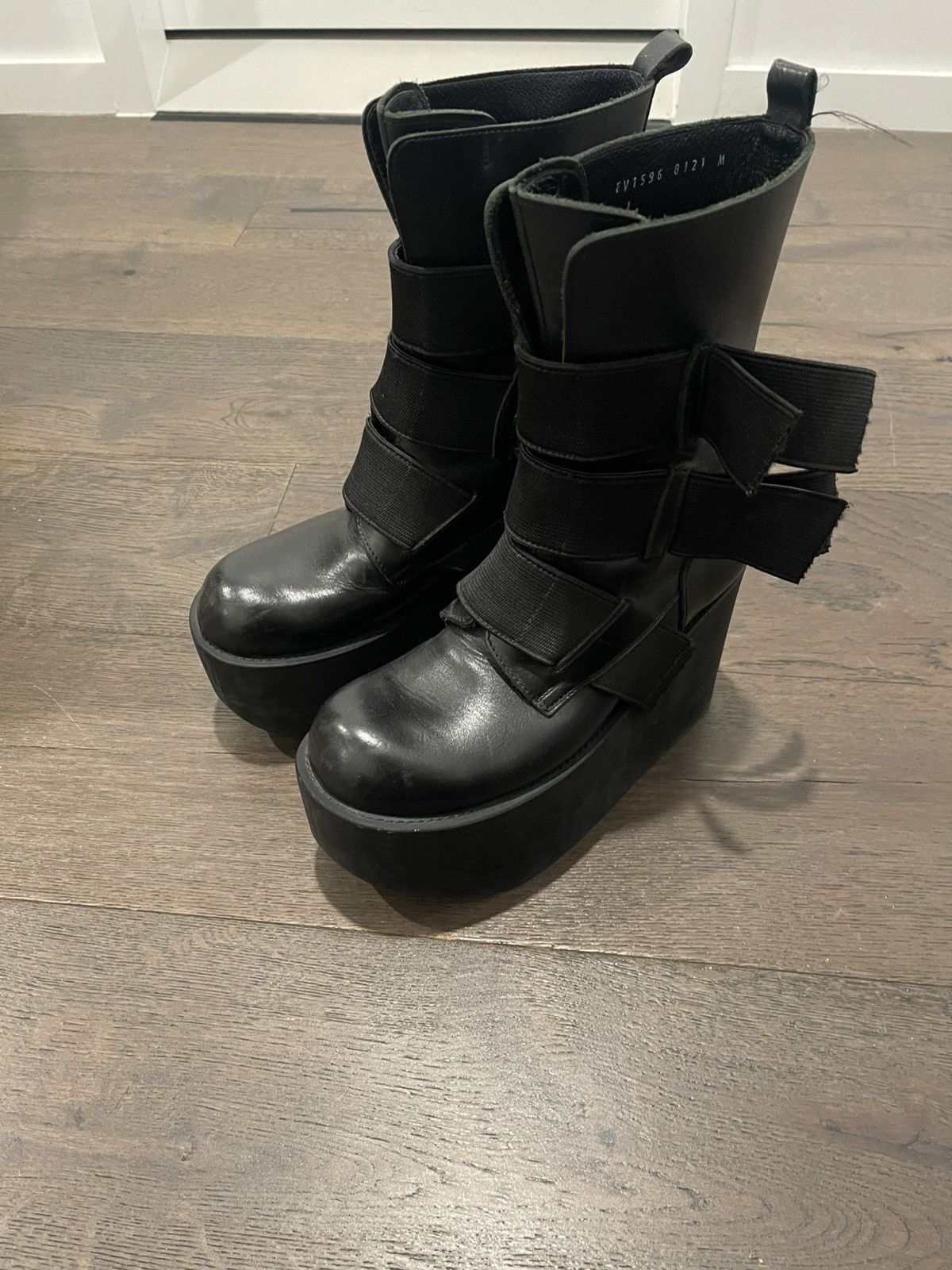 Koji Kuga Koji kuga round toe Size US 8 / EU 41 - 2 Thumbnail