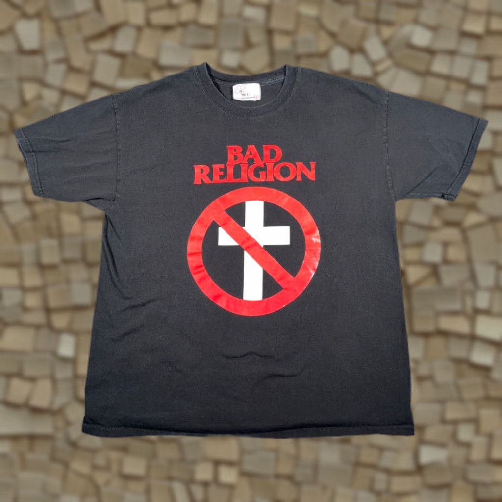 Vintage VINTAGE Bad Religion Shirt Adult LARGE Black Punk Rock Band Crossbuster CMI 90s Size US L / EU 52-54 / 3 - 1 Thumbnail