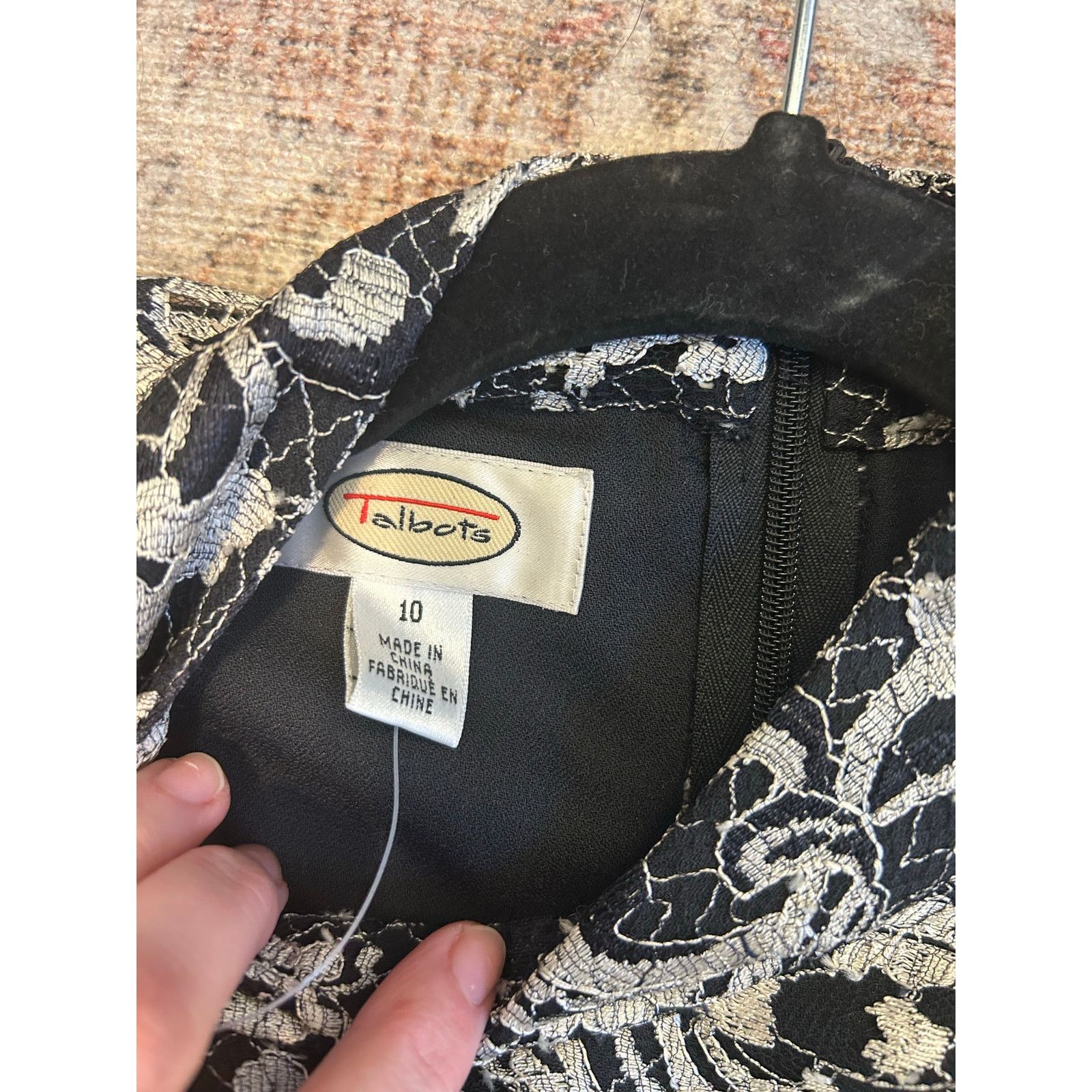 Talbots Talbots NWT Black Lattice Lace High-Neck Blouse, Sz 10, $118 Size L / US 10 / IT 46 - 7 Thumbnail