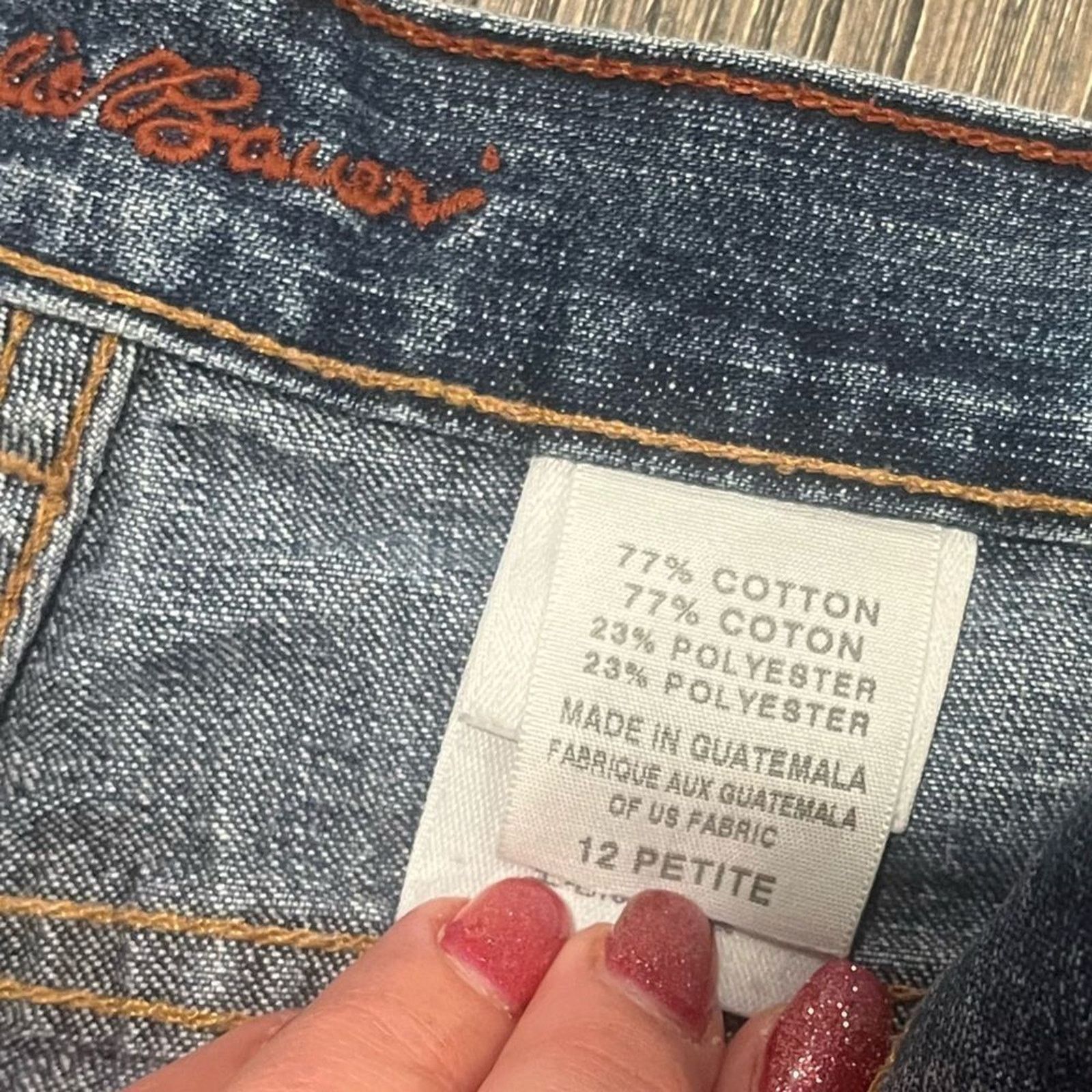Eddie Bauer Eddie Bauer Easy Fit Cutoff Distressed Shorts Size 12 Petite Size 34" / US 12 / IT 48 - 5 Thumbnail