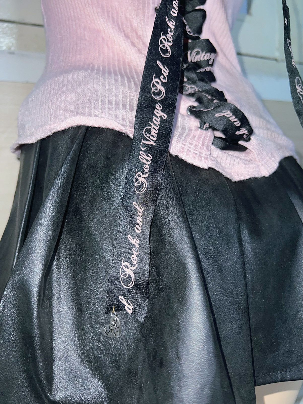 Japanese Brand Pussycat Dolls Shhh…lolita lace up tank top 🎀🖤 Size M / US 6-8 / IT 42-44 - 12 Thumbnail
