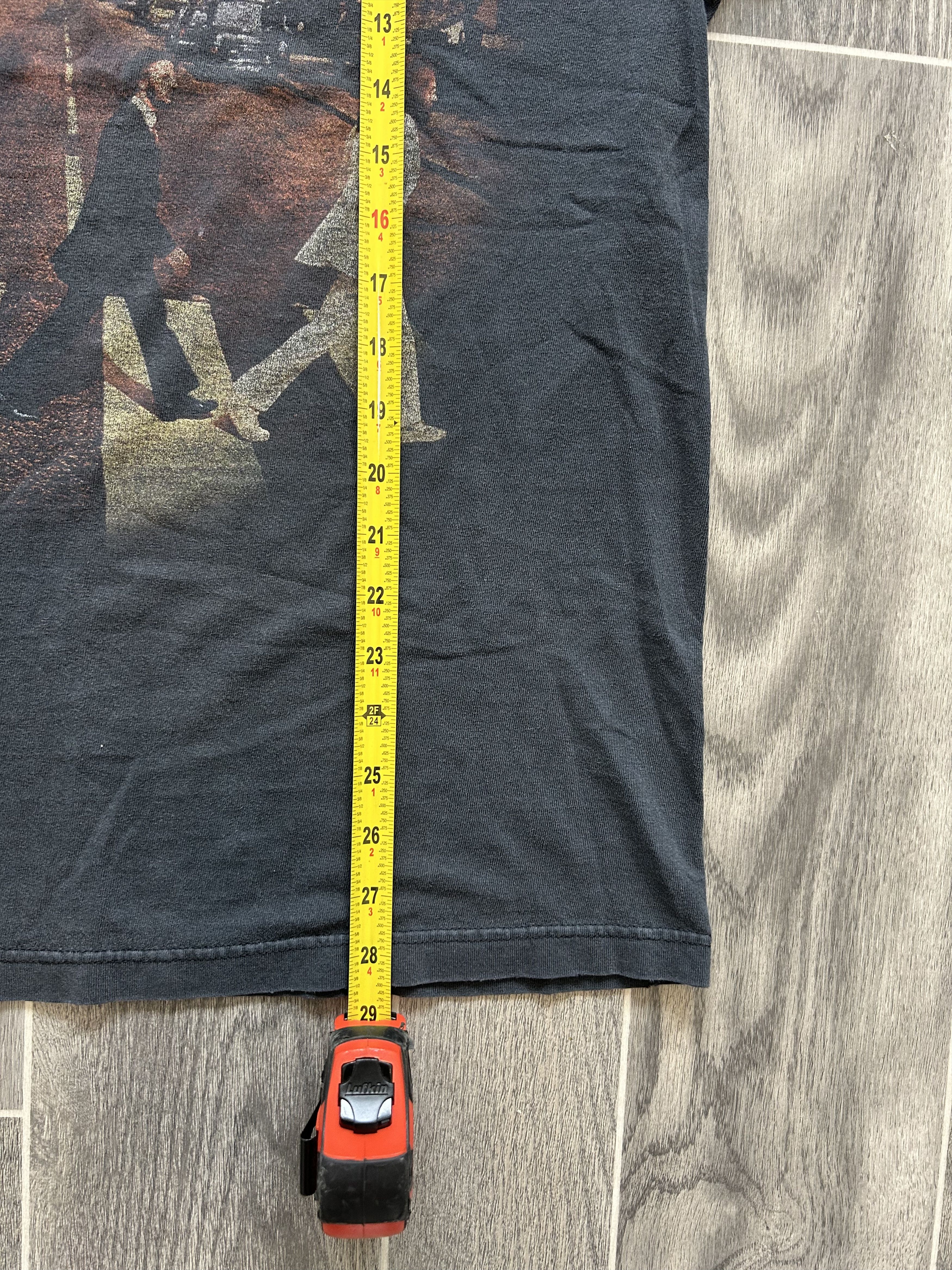Apple Vintage 2005 Beatles T-Shirt Size US L / EU 52-54 / 3 - 6 Thumbnail