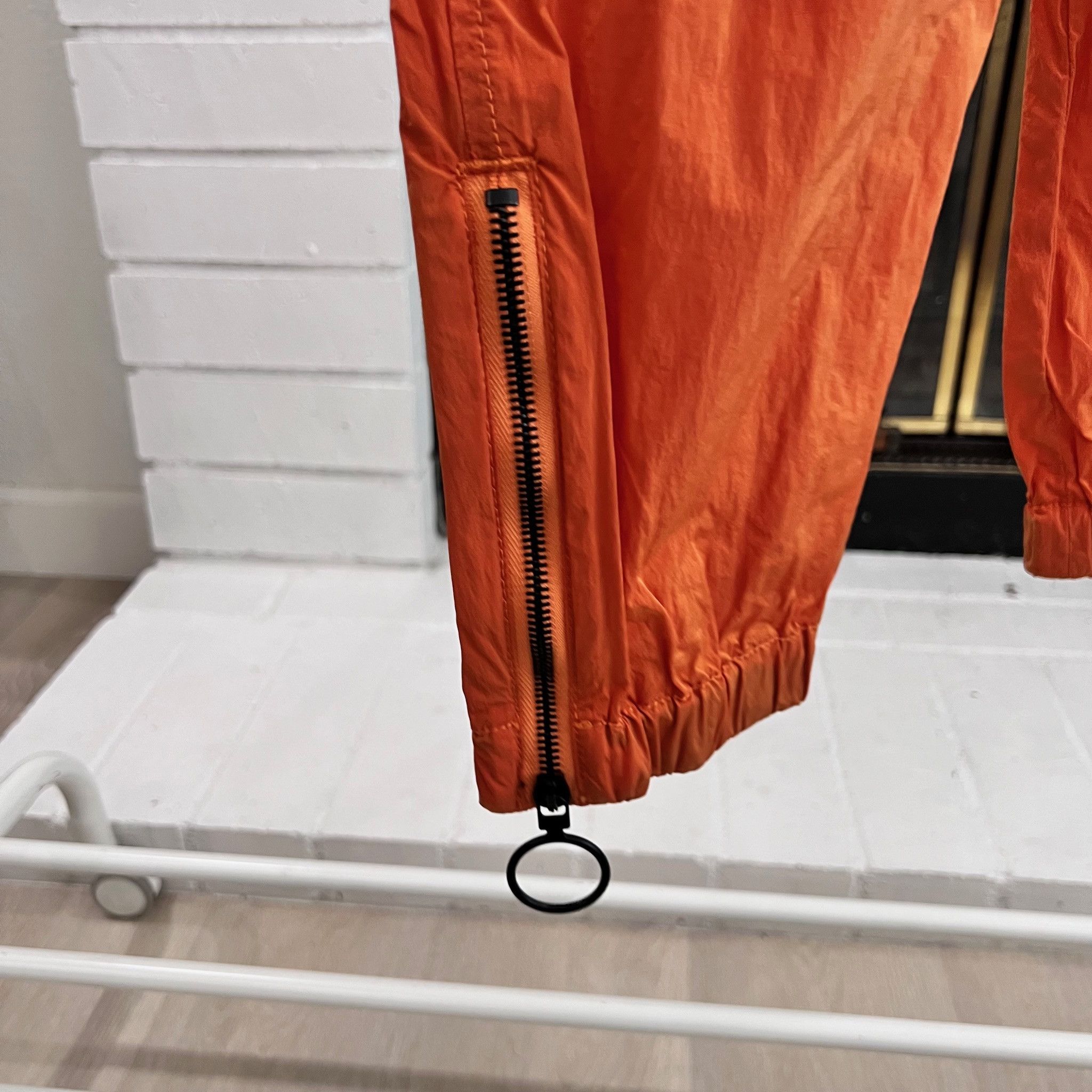 Off-White Off-White OFFF Logo Parachute Cargo Pants Orange - 31 Size US 31 - 4 Thumbnail