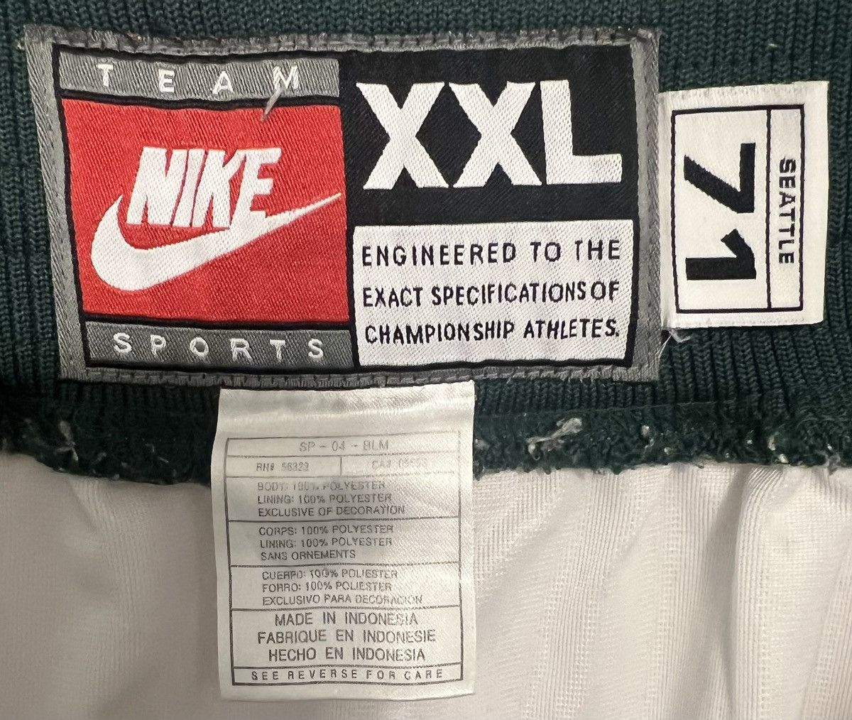NBA × Nike Authentic Nike Seattle Sonics NBA basketball shorts XXL 71 Size US 44 / EU 60 - 6 Thumbnail