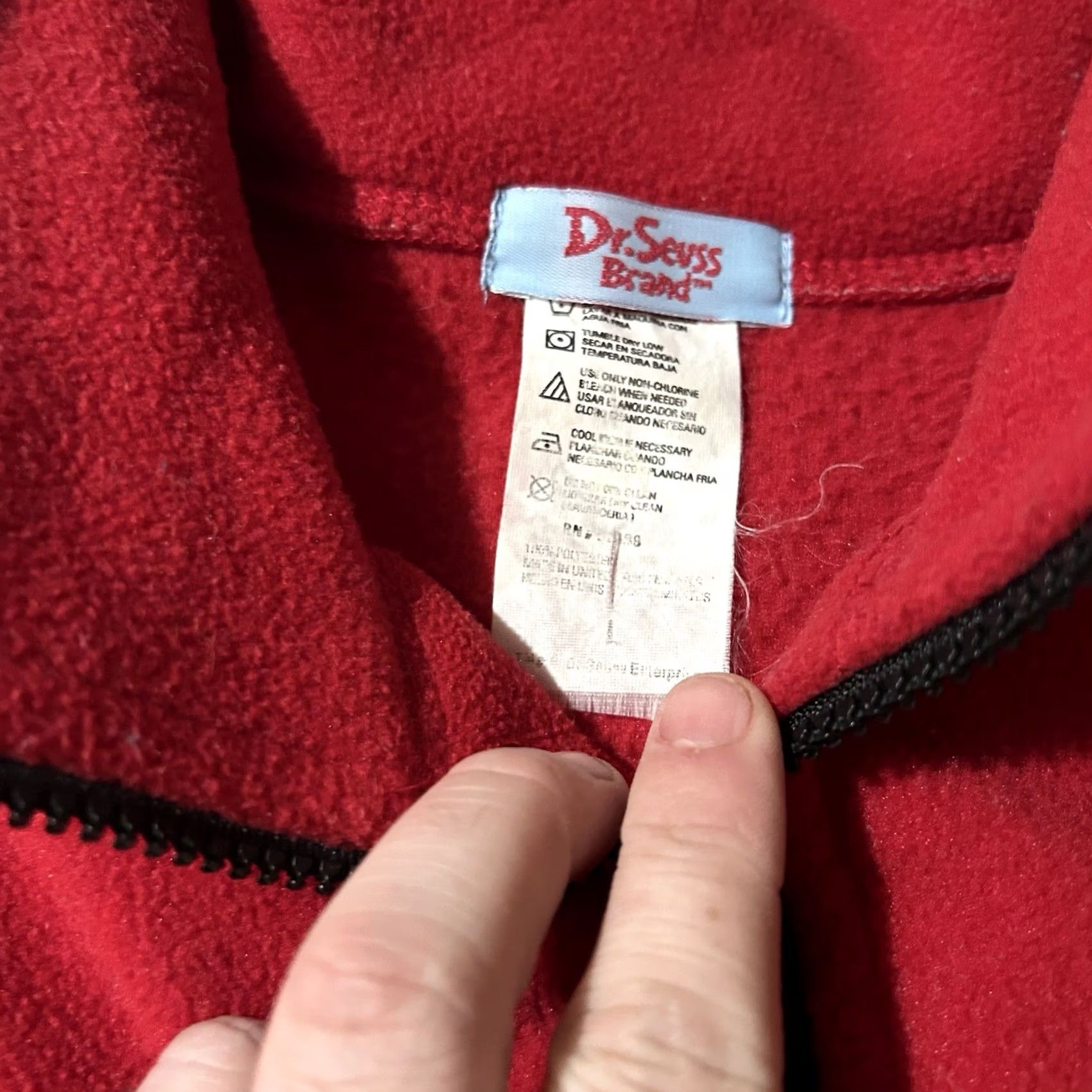 Vintage VINTAGE Dr Seuss Sam I Am Green Eggs And Ham Fleece Pullover Large Sweatshirt Mens L Red Size US L / EU 52-54 / 3 - 3 Thumbnail