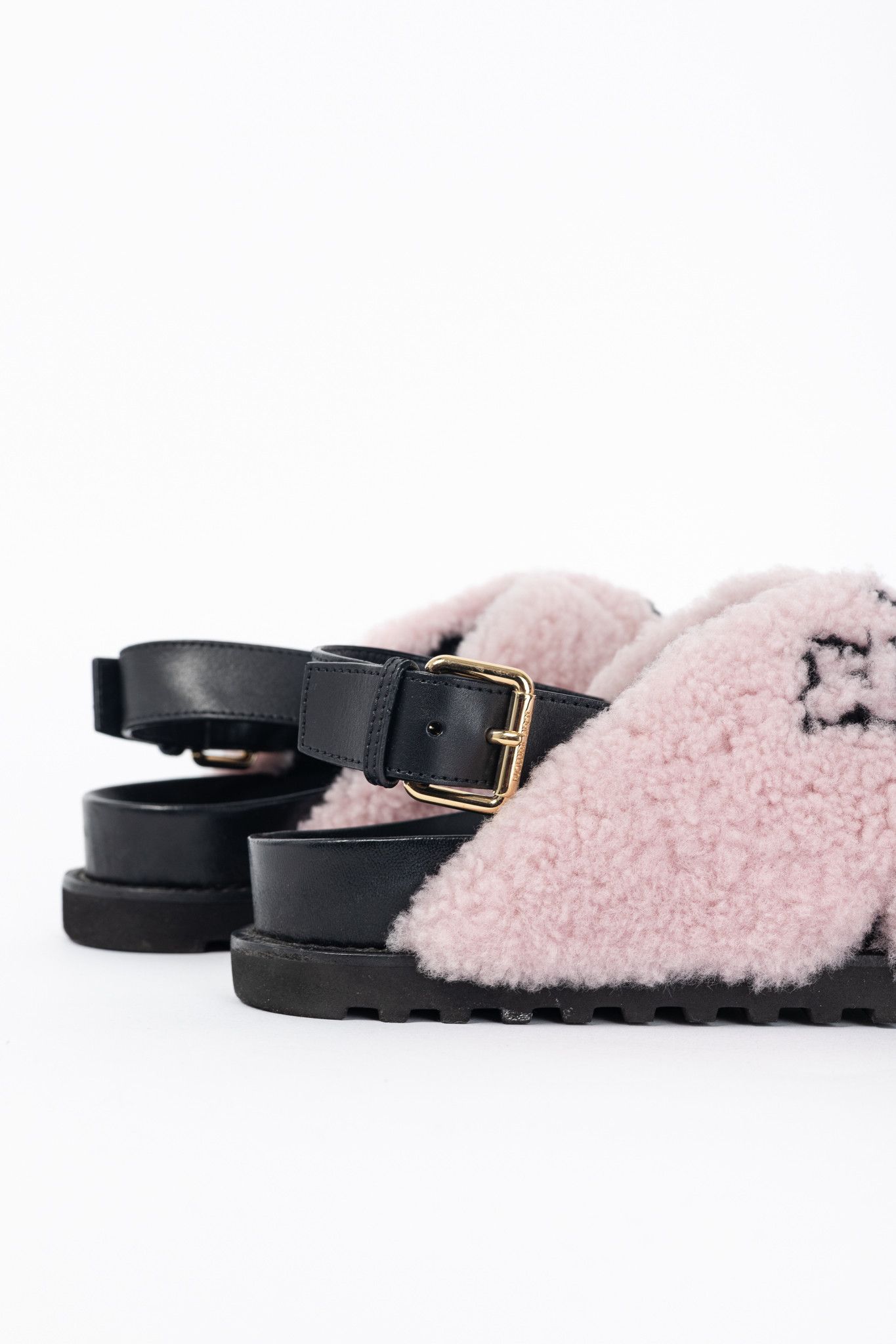 Louis Vuitton Louis Vuitton Paseo Shearling Monogram Slingback Sandals Size US 9.5 / IT 39.5 - 9 Thumbnail