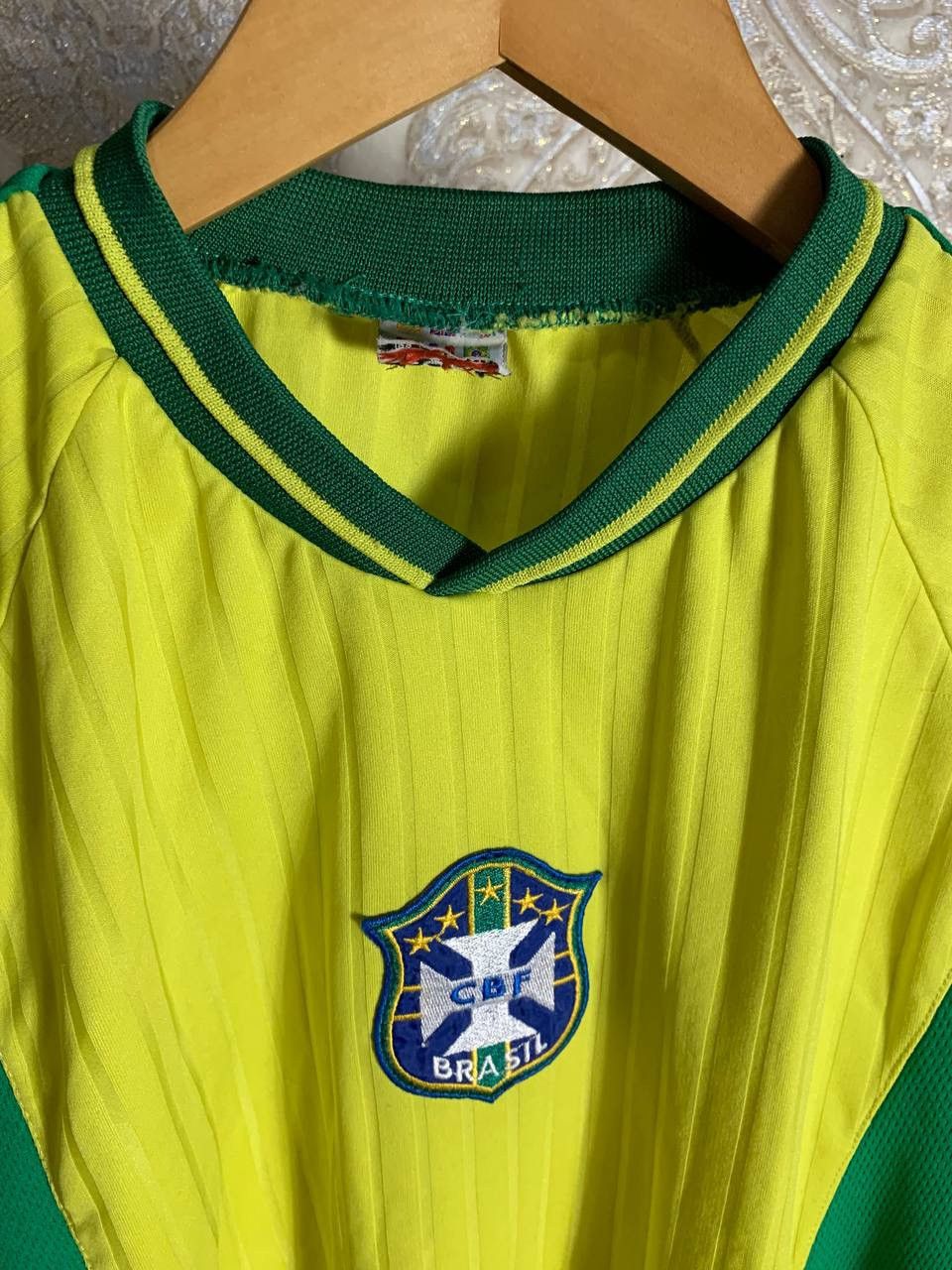 Vintage VERY RARE BRAZIL RONALDO 9 RETRO SOCCER JERSEY BLOKE 90s Y2K Size US XL / EU 56 / 4 - 6 Thumbnail
